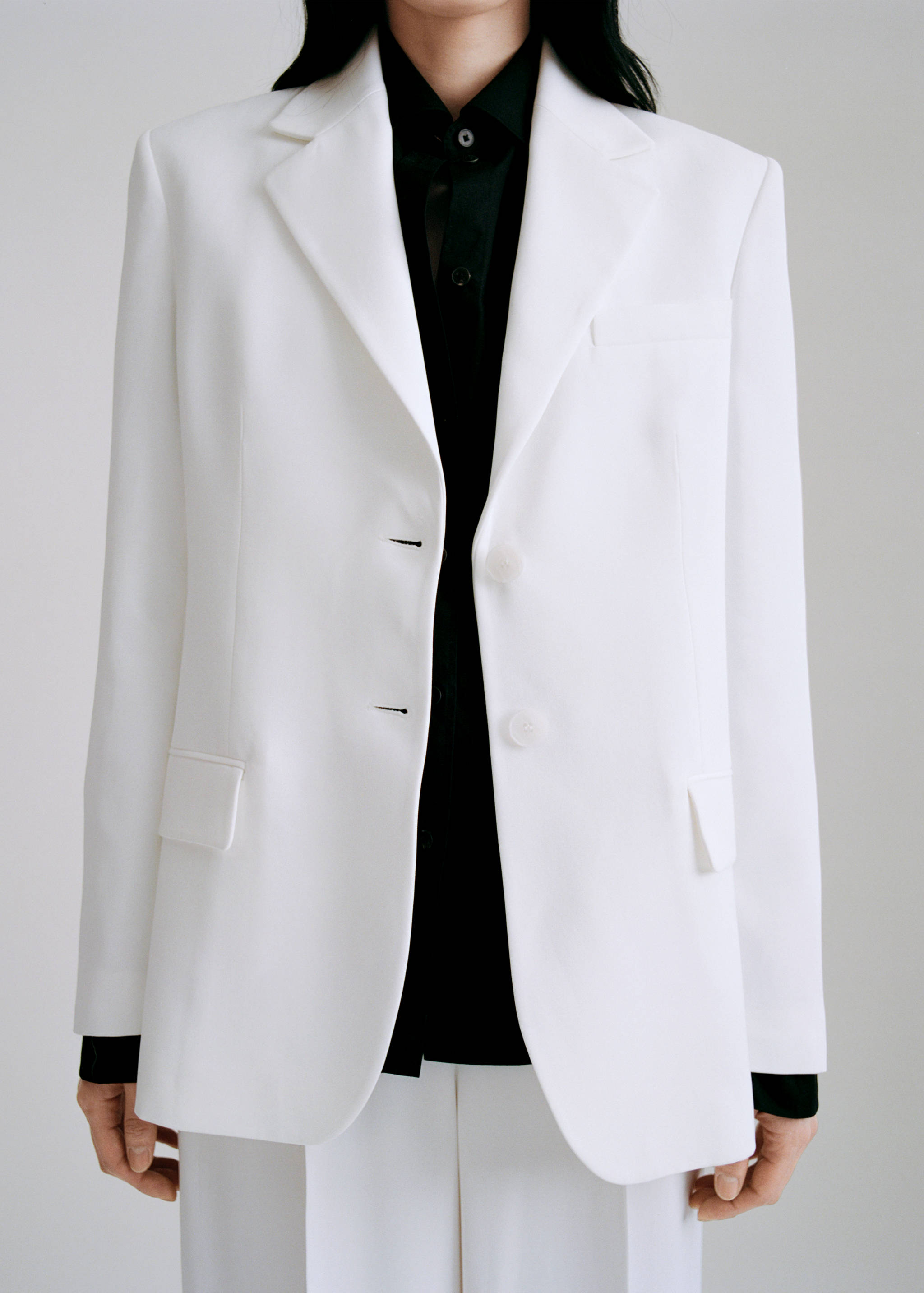 Straight button suit blazer - Details of the article 7