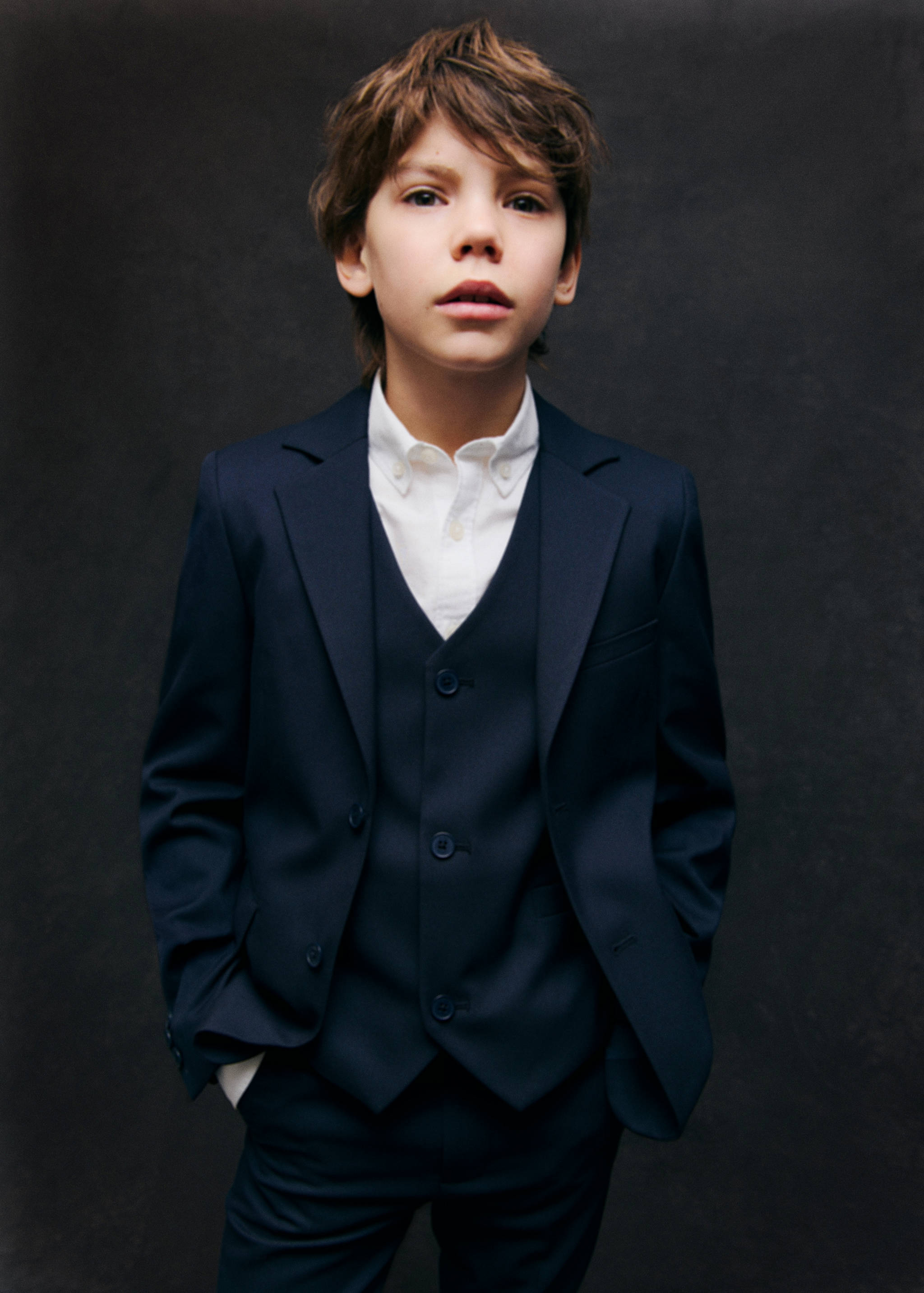 Slim-fit suit vest - Details of the article 7