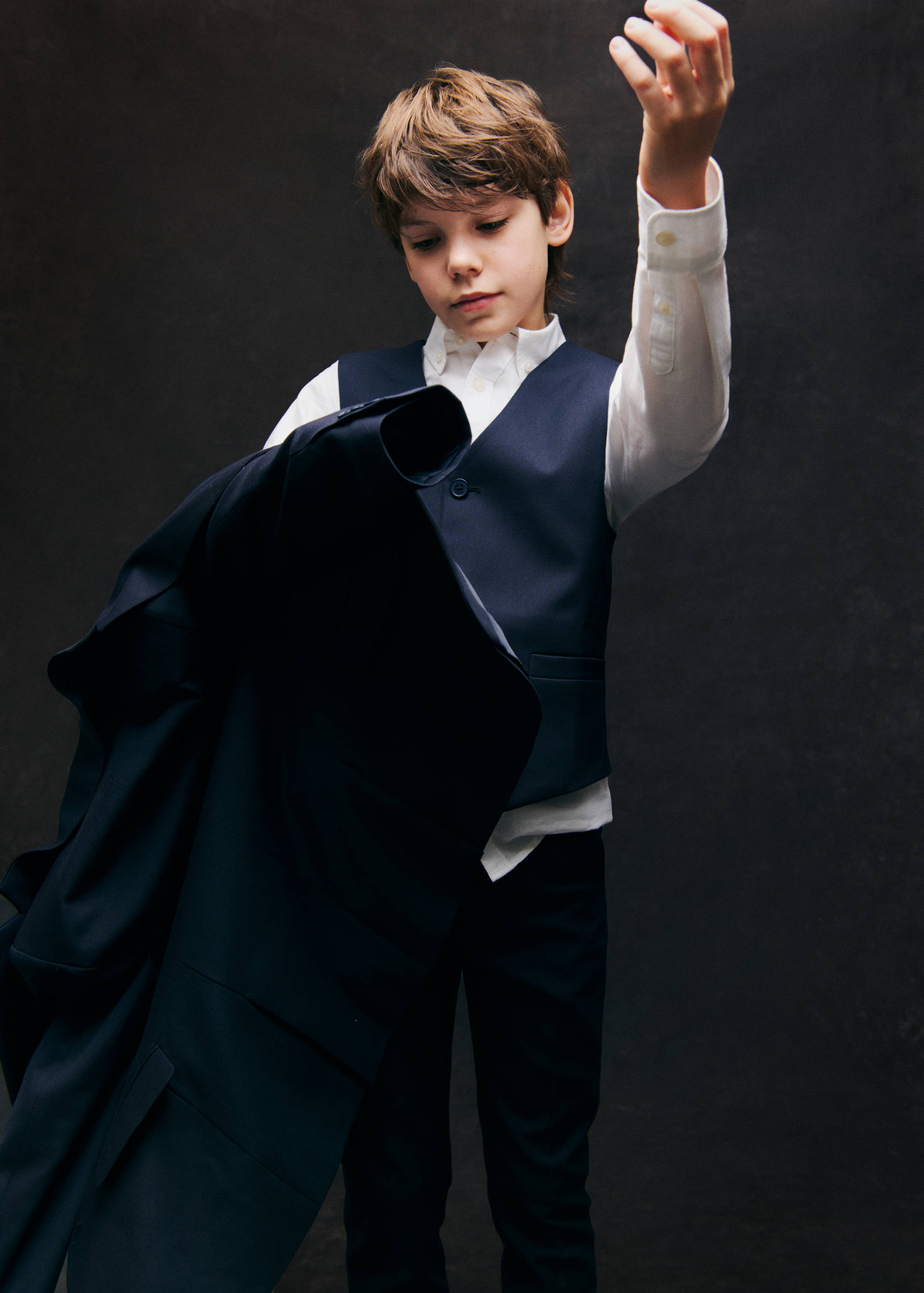 Slim-fit suit vest - Details of the article 5