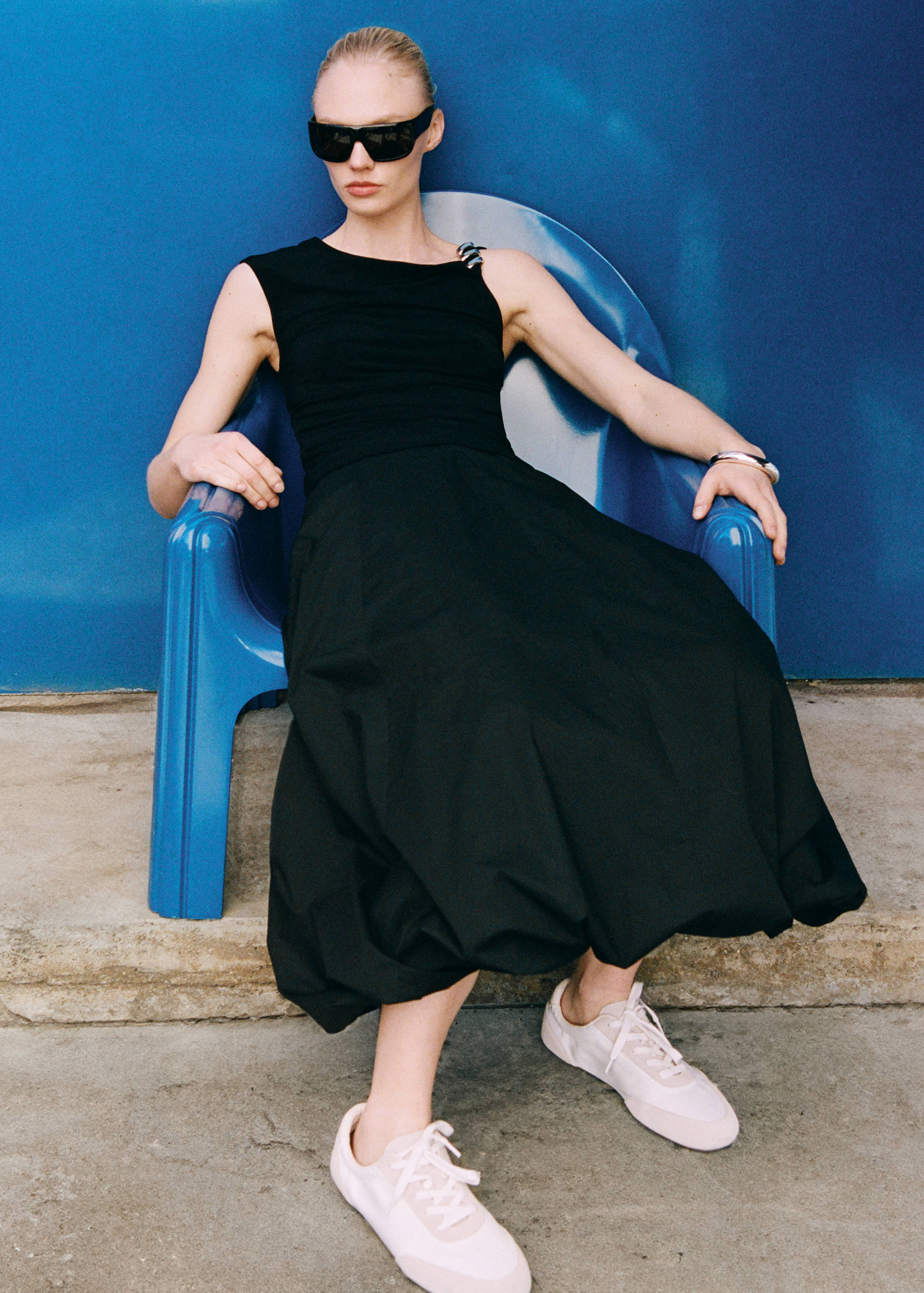 Lace-up suede sneakers - General plane