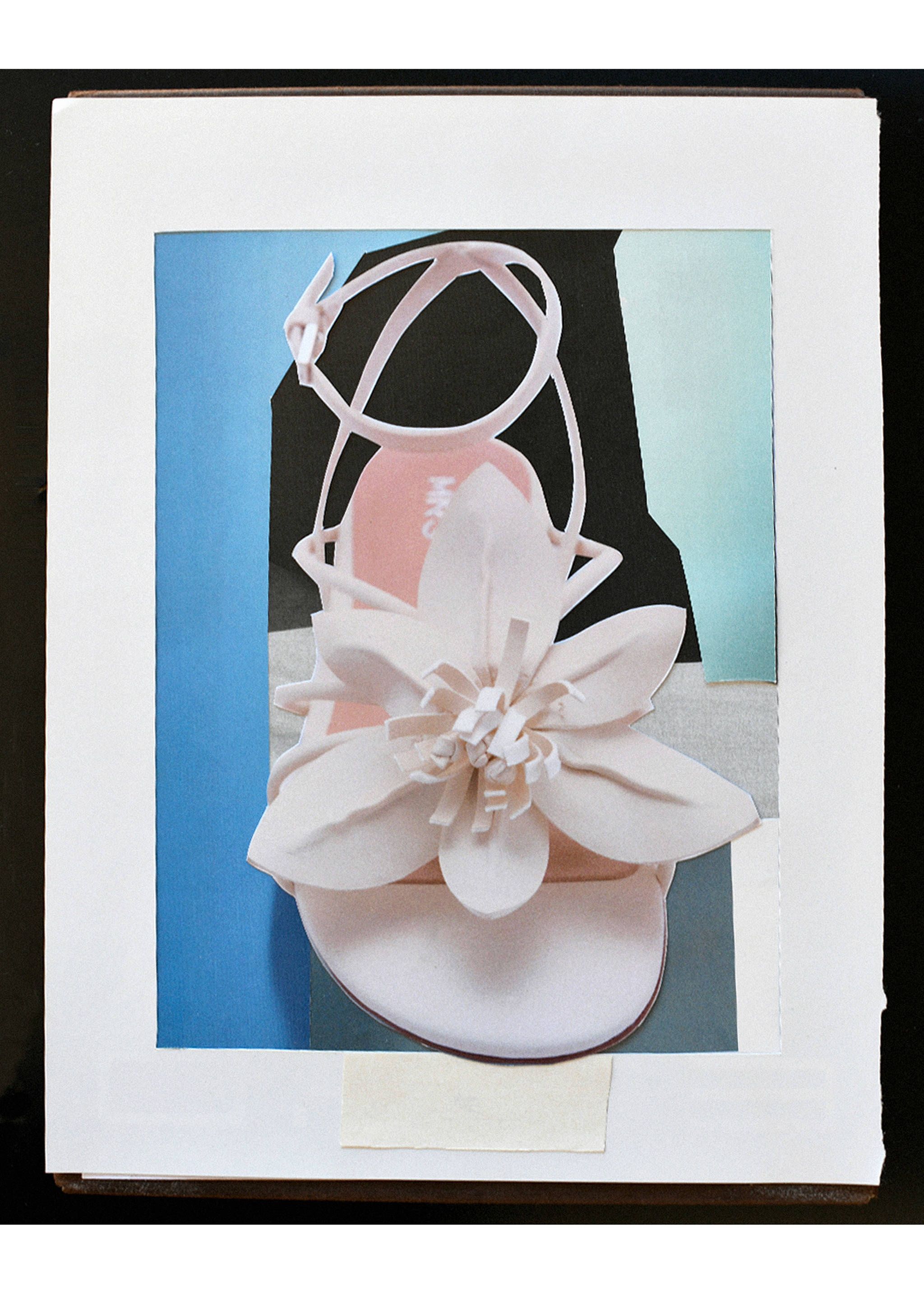 Sandals with flower strap - Details of the article 7, White. Ref: 87066718-00.