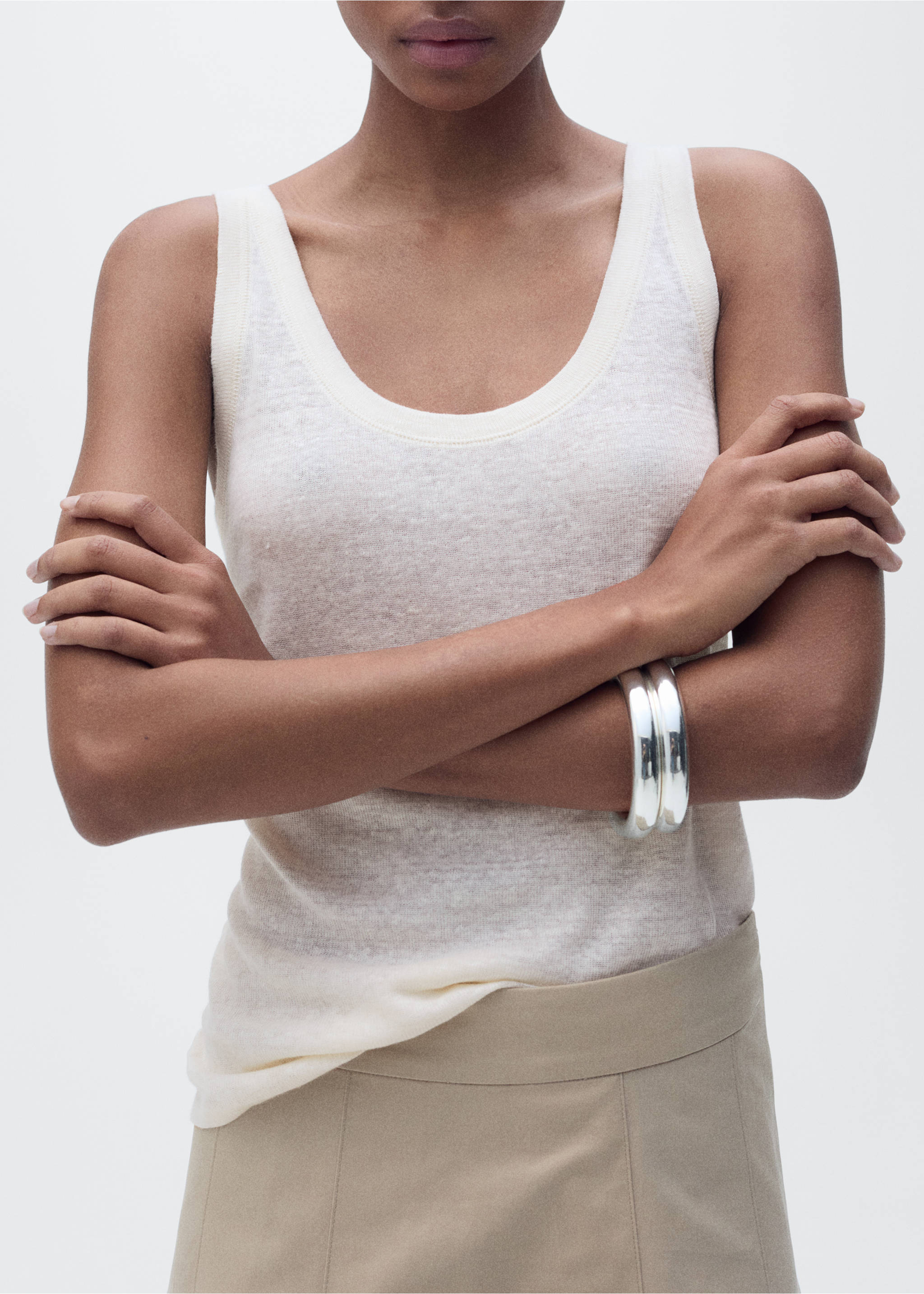 Strap linen top - Details of the article 3, Ecru. Ref: 87067165-00.