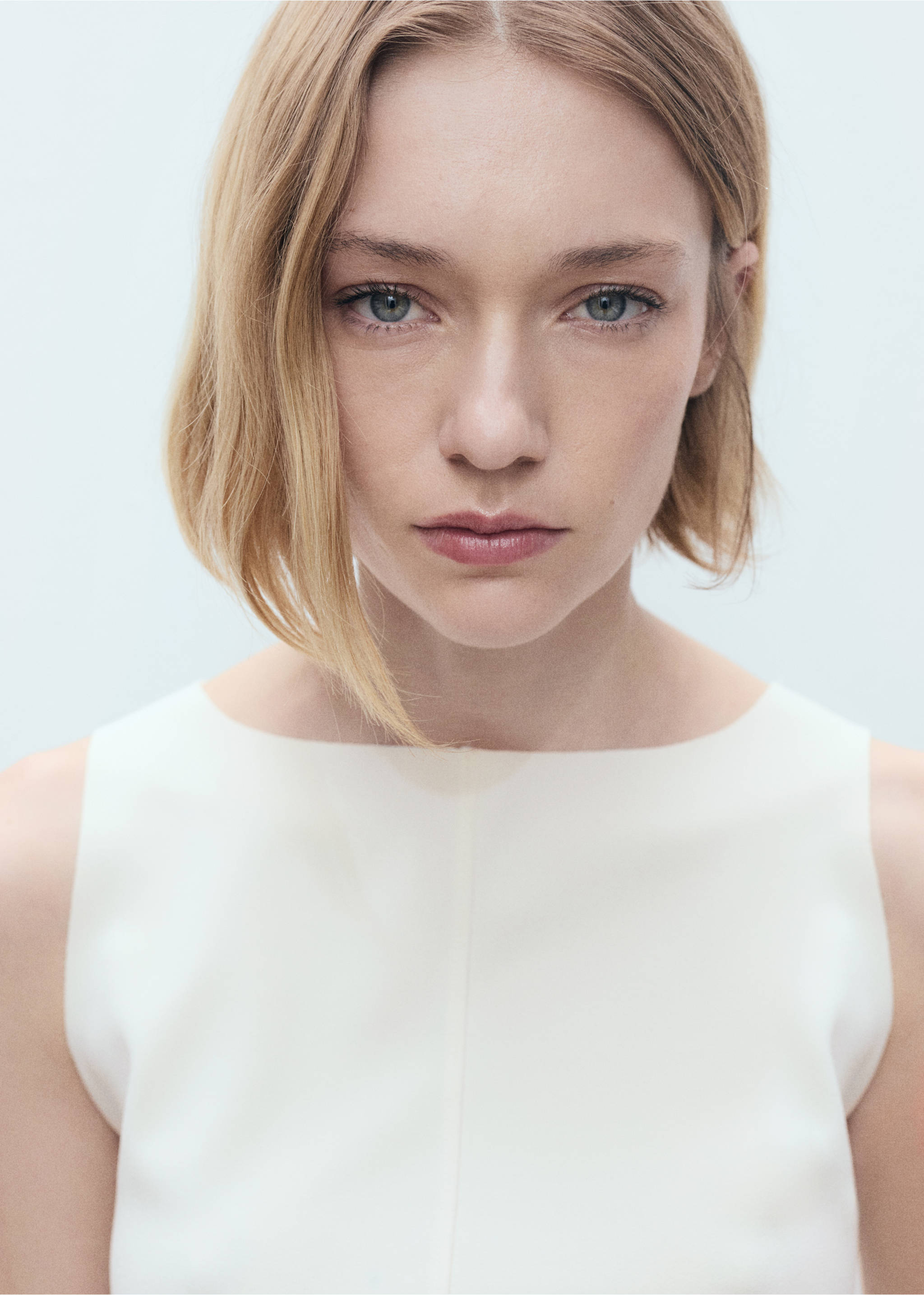 Boat-neck knitted top - Details of the article 1, Ecru. Ref: 87067180-00.