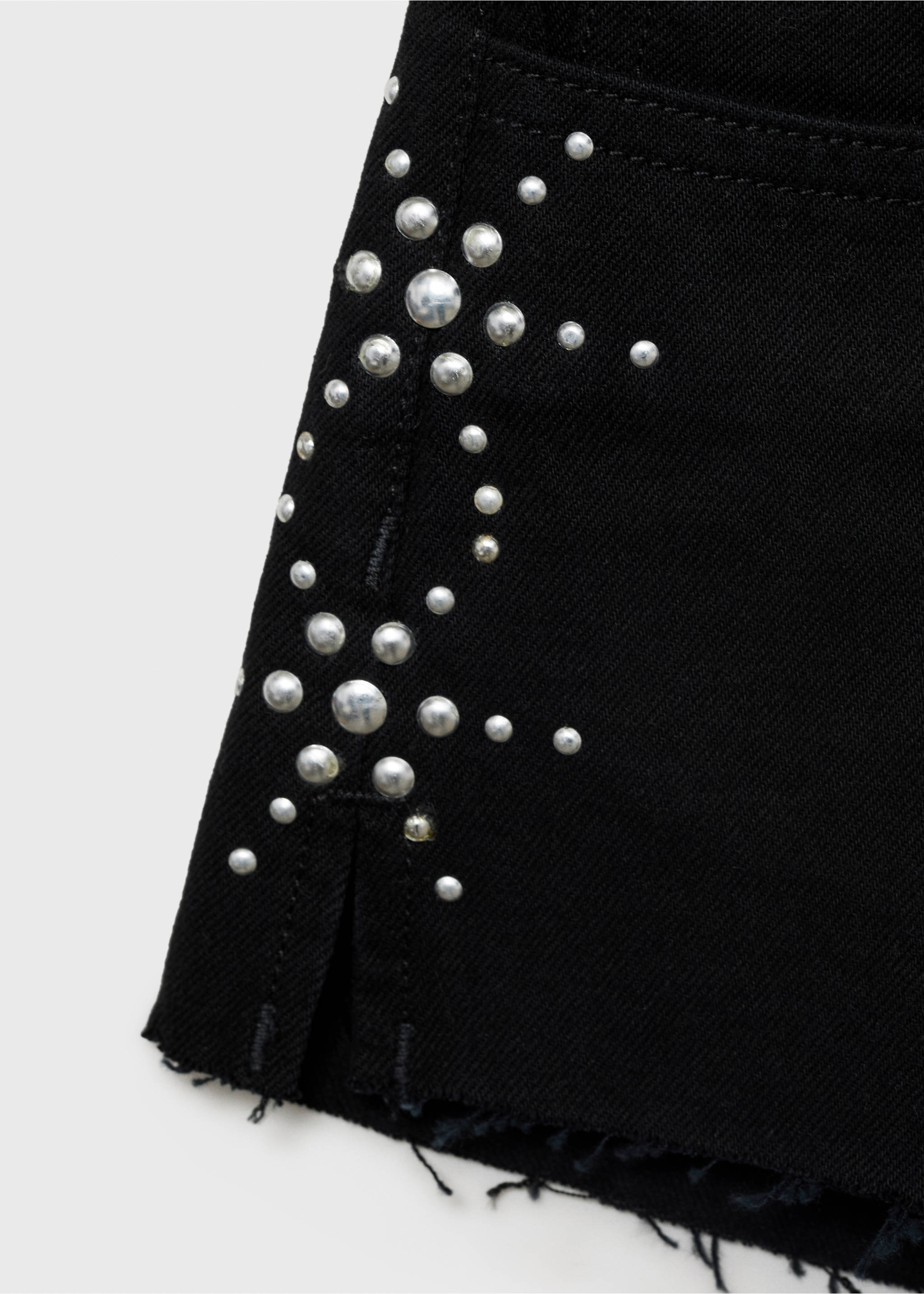 Shorts vaqueros tachuelas - Detalle del artículo 8, Denim negro. Ref: 87067187-00.