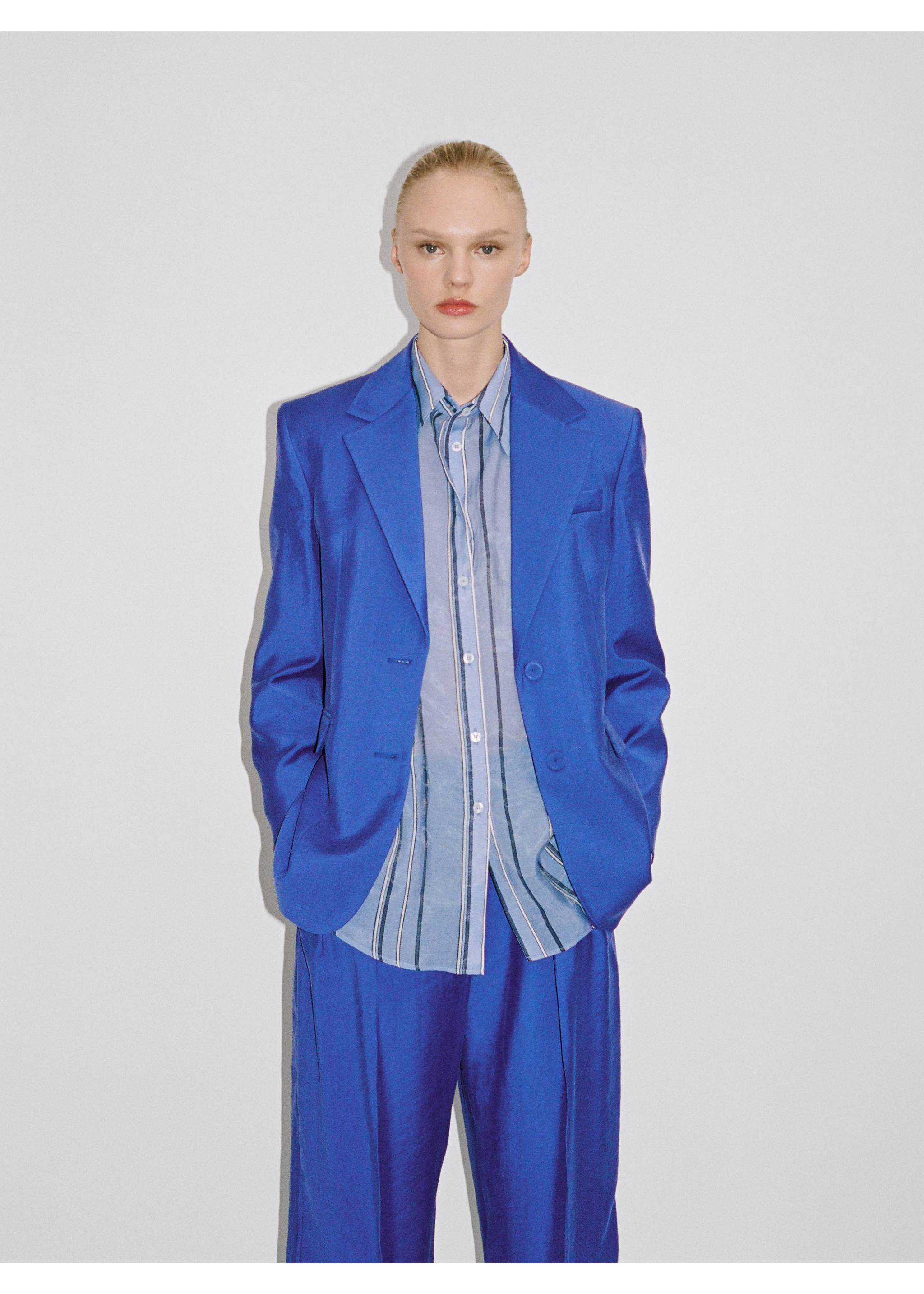Structured suit blazer - Details of the article 6, Blue. Ref: 87067194-00.