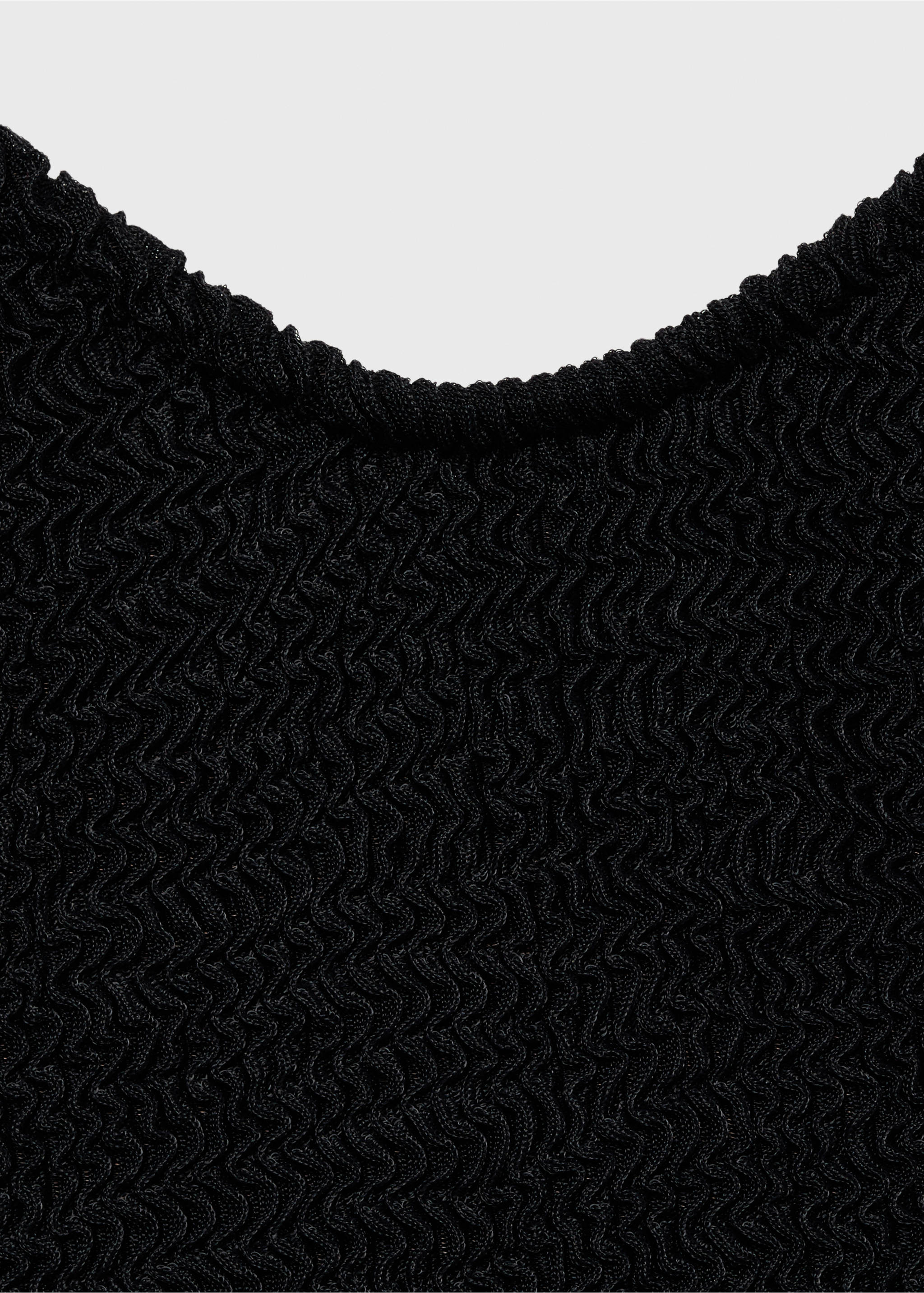 Bañador tirantes textura - Detalle del artículo 8, Negro. Ref: 87067676-00.