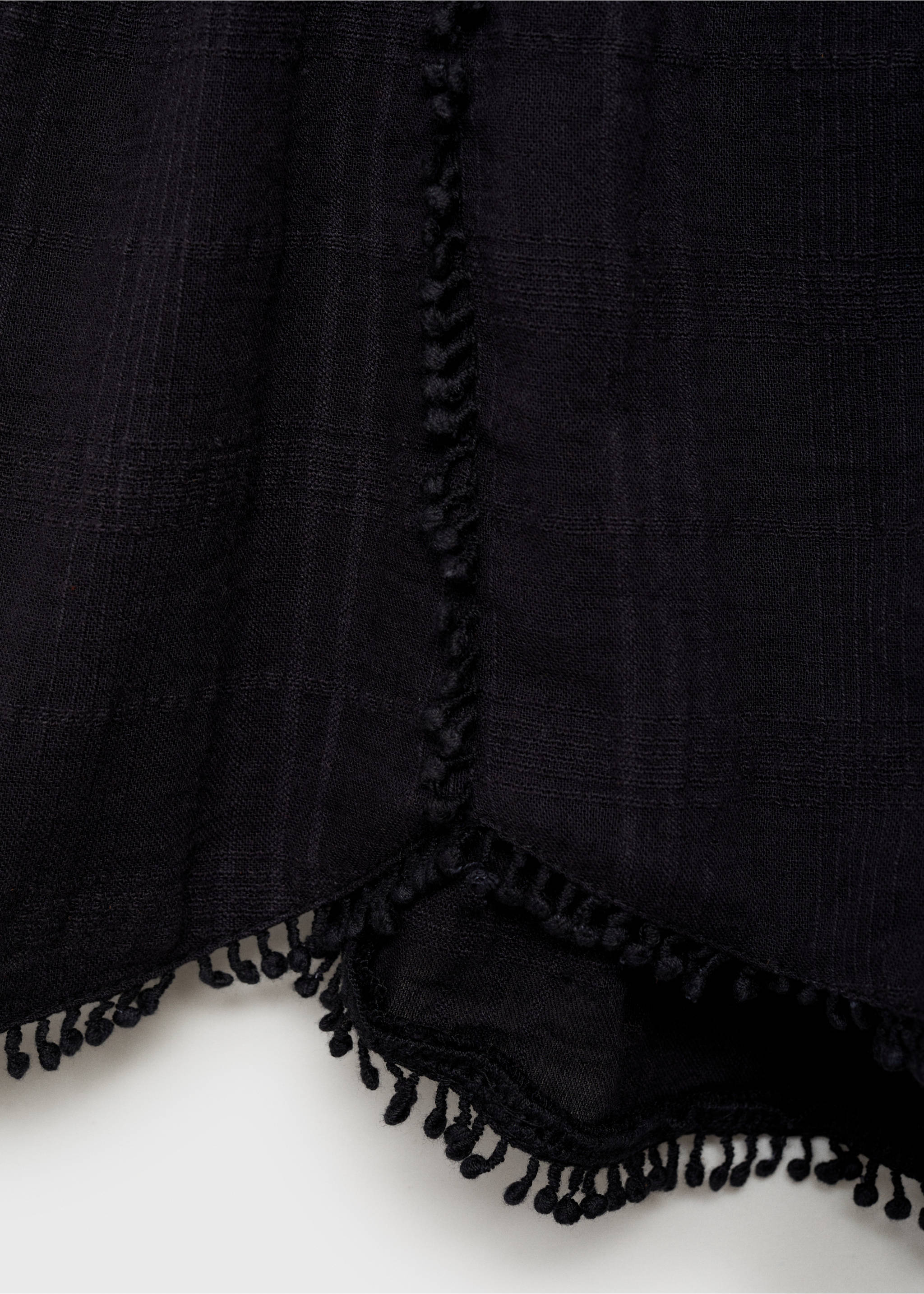Baumwoll-Shorts mit Quasten - Detail des Artikels 0, Schwarz. Ref: 87067682-00.