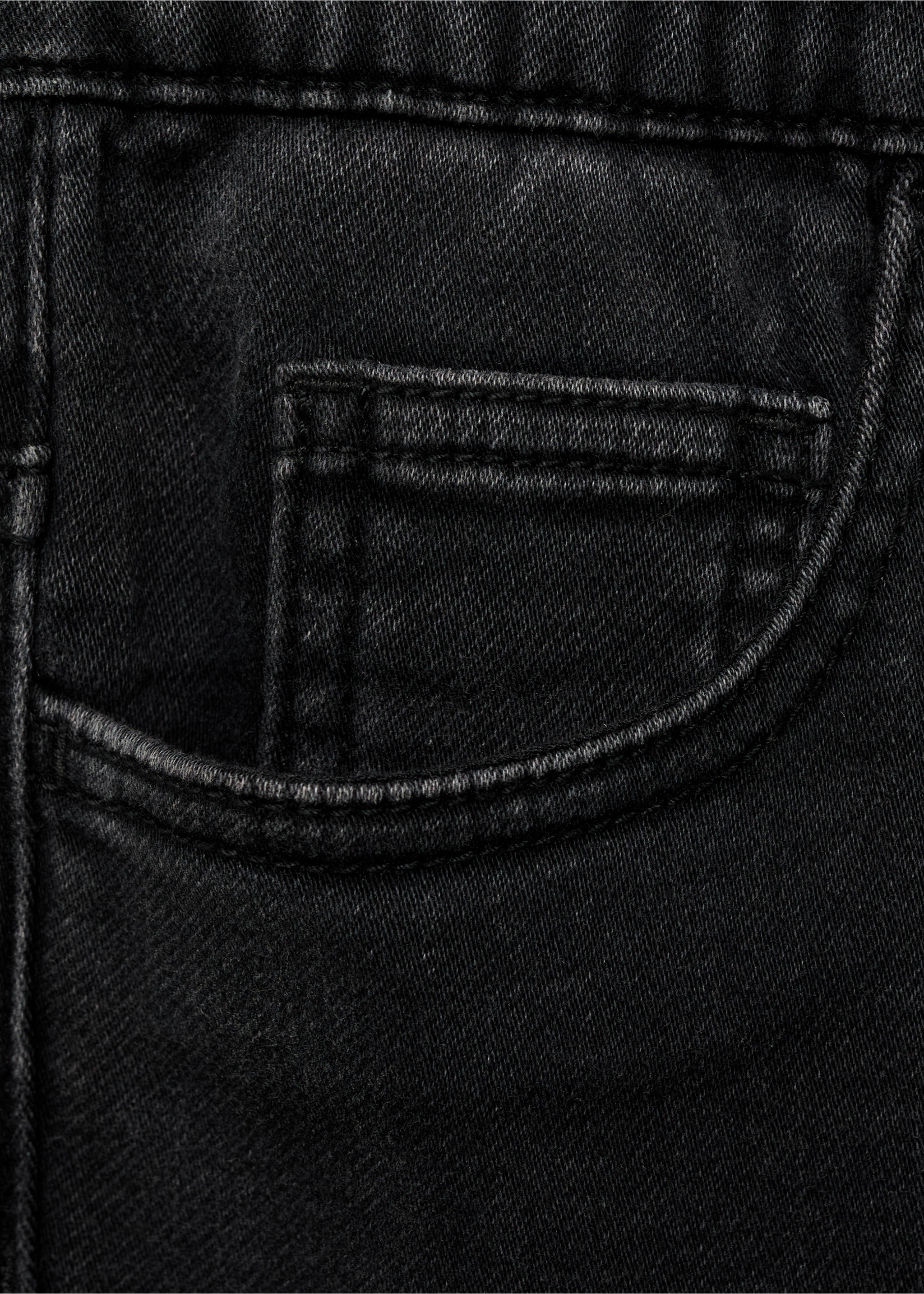 Jeans-Bermudas mit Kordel - Detail des Artikels 0, Black denim. Ref: 87067683-00.