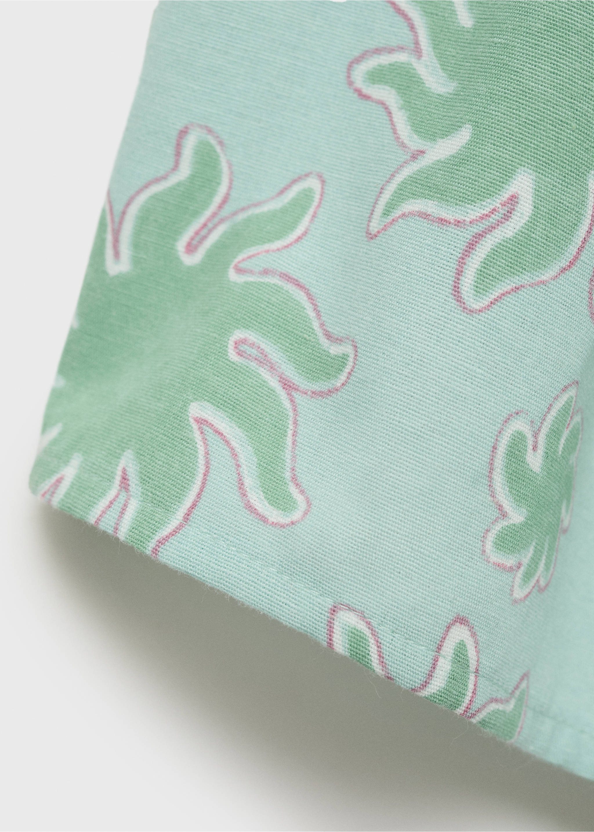 Printed sleeveless blouse - Details of the article 0, Pastel Green. Ref: 87067707-00.