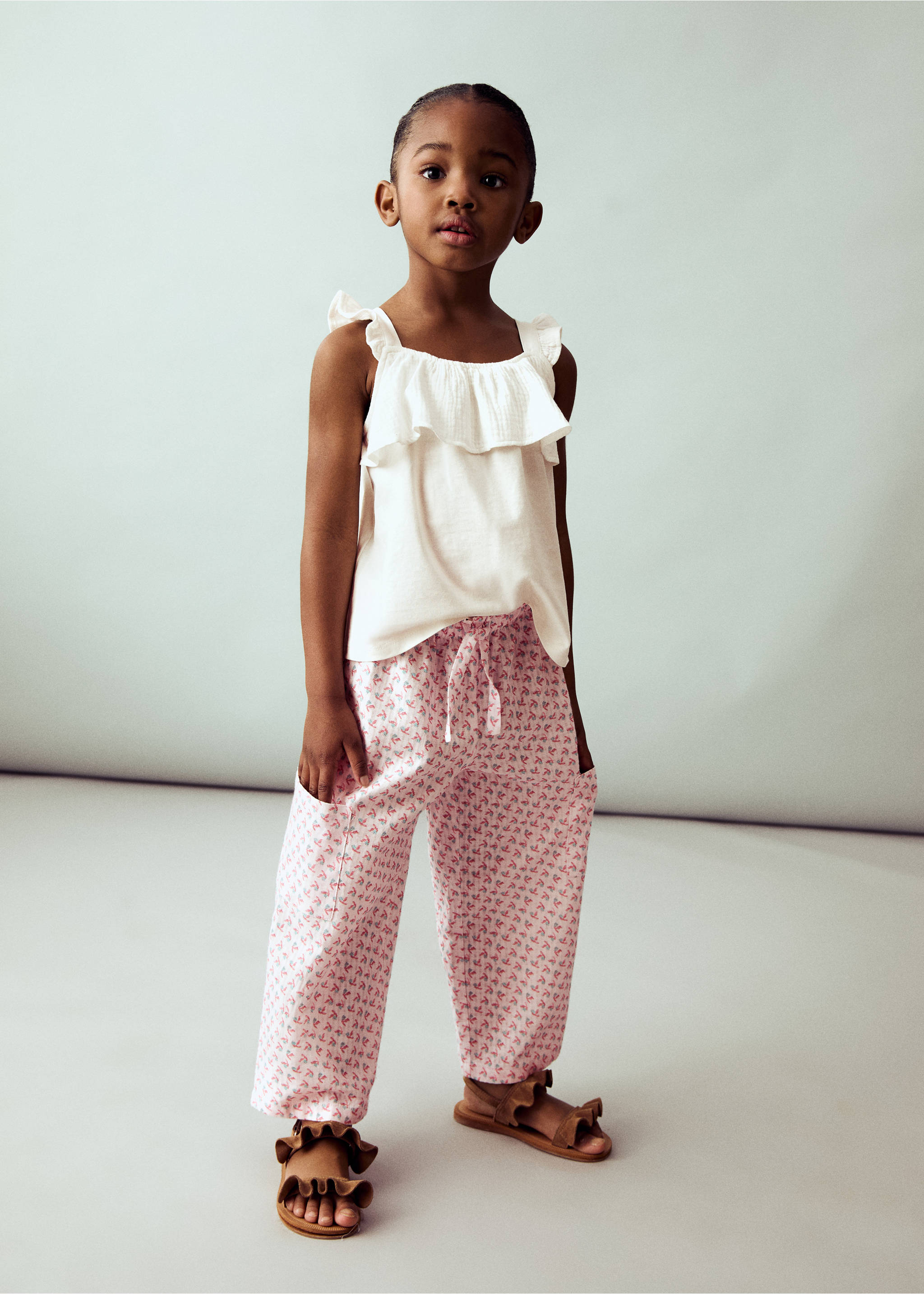 Printed straight trousers - General plane, Light Pink. Ref: 87067709-00.