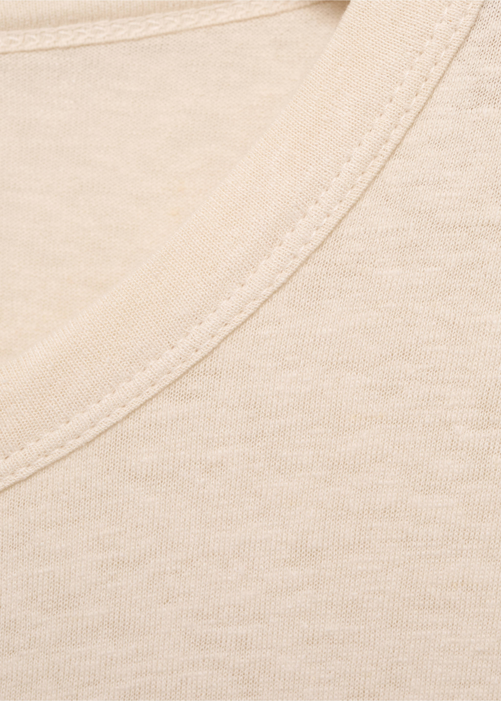 Camiseta lino botones - Detalle del artículo 0, Blanco marfil. Ref: 87067888-00.