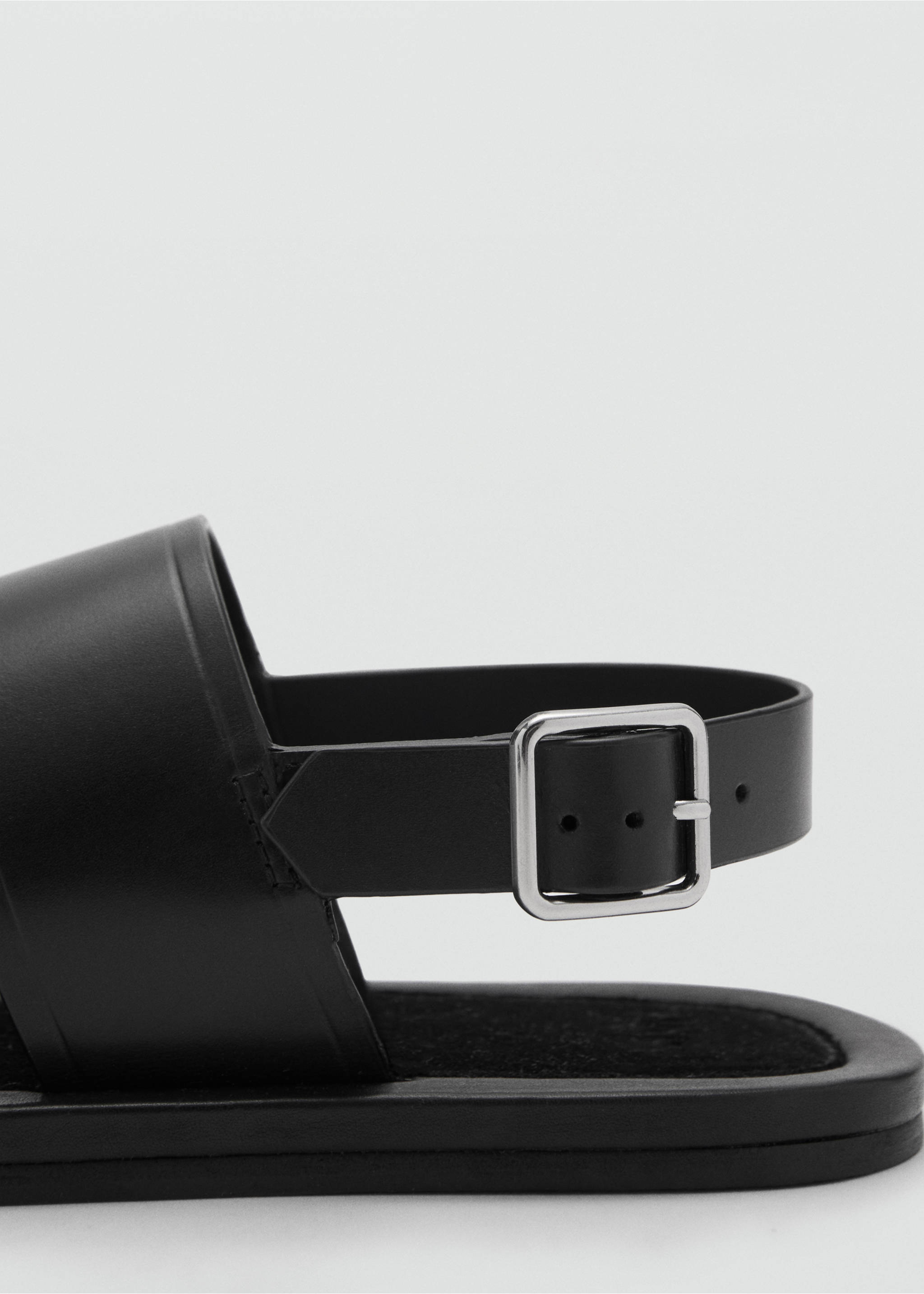 Riemensandalen aus Leder - Detail des Artikels 1, Schwarz. Ref: 87067889-00.