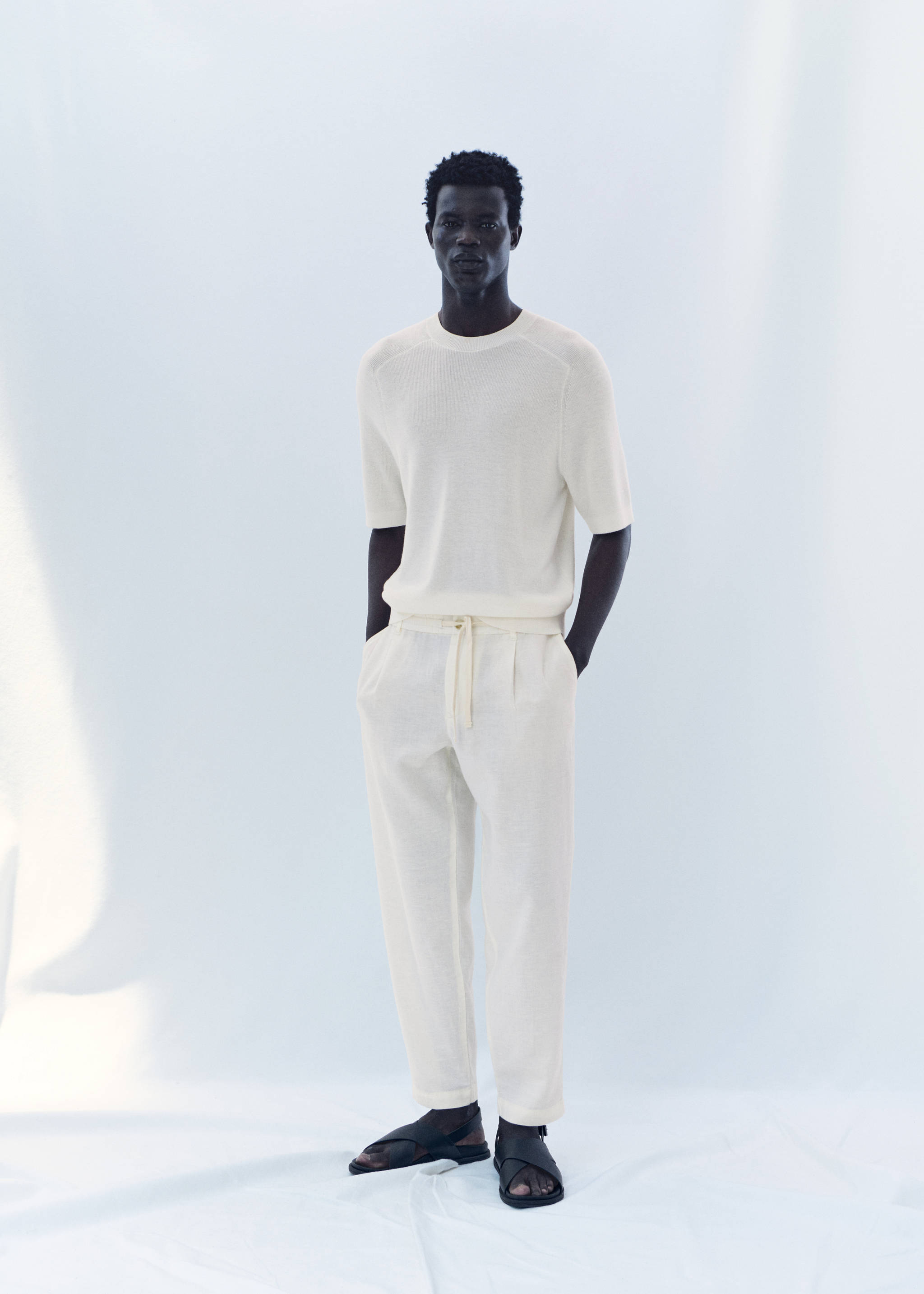 Shirt aus Feinstrick - Detail des Artikels 3, Ecru. Ref: 87067897-00.