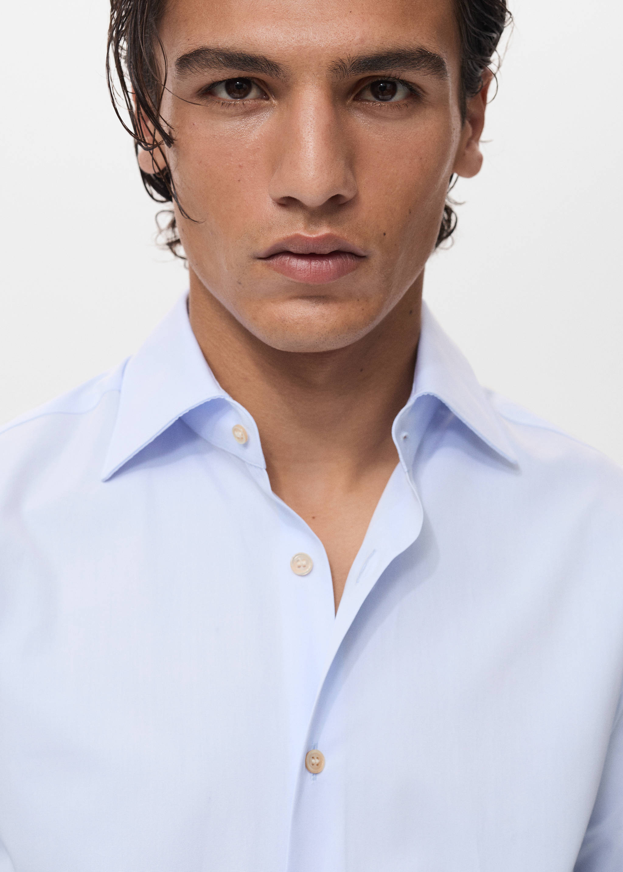 100% cotton slim fit shirt - Details of the article 1