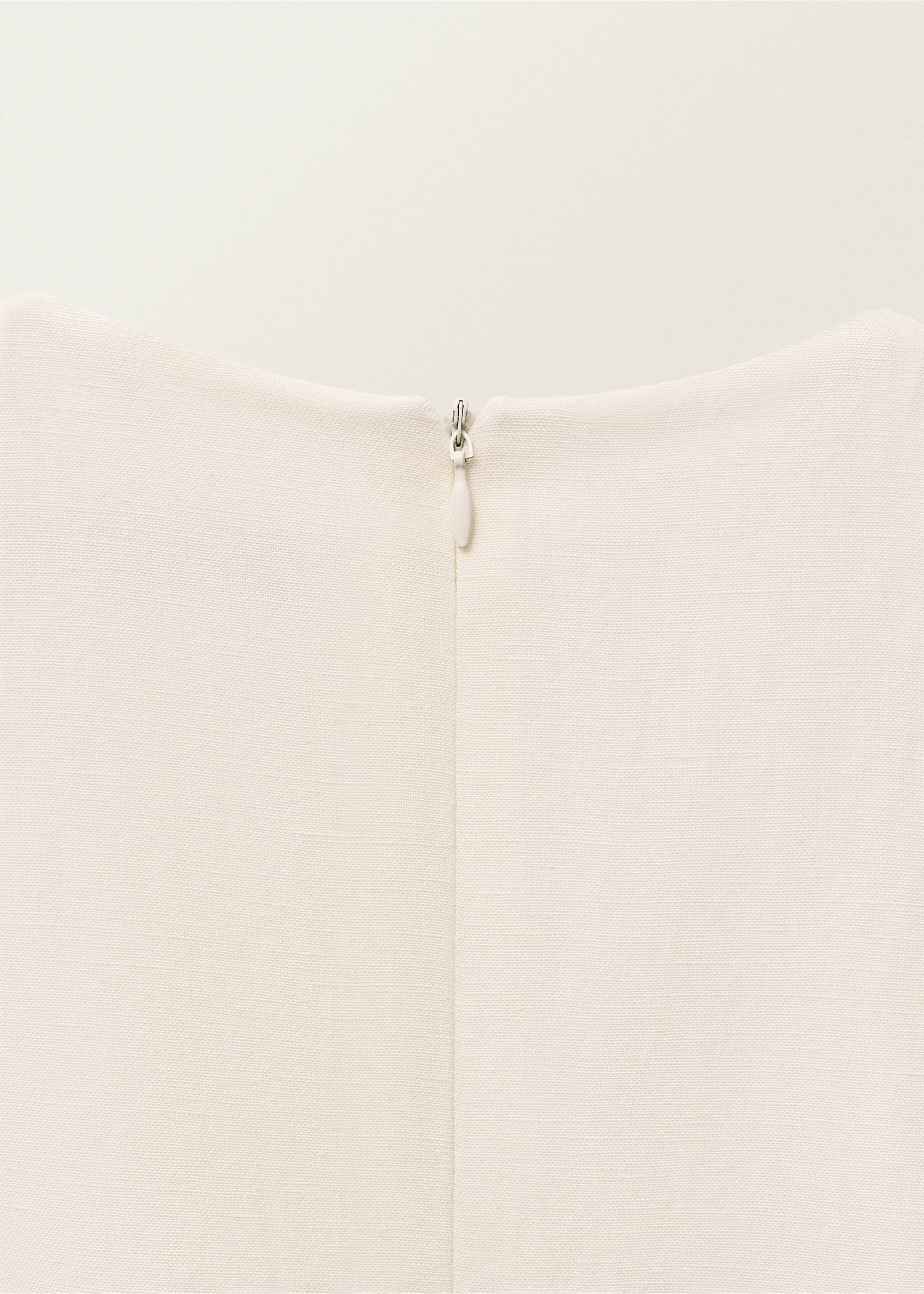 Sukienka lniana z postrzępionym dołem - Szczegóły artykułu 8, Złamana biel. Ref: 87067900-00.