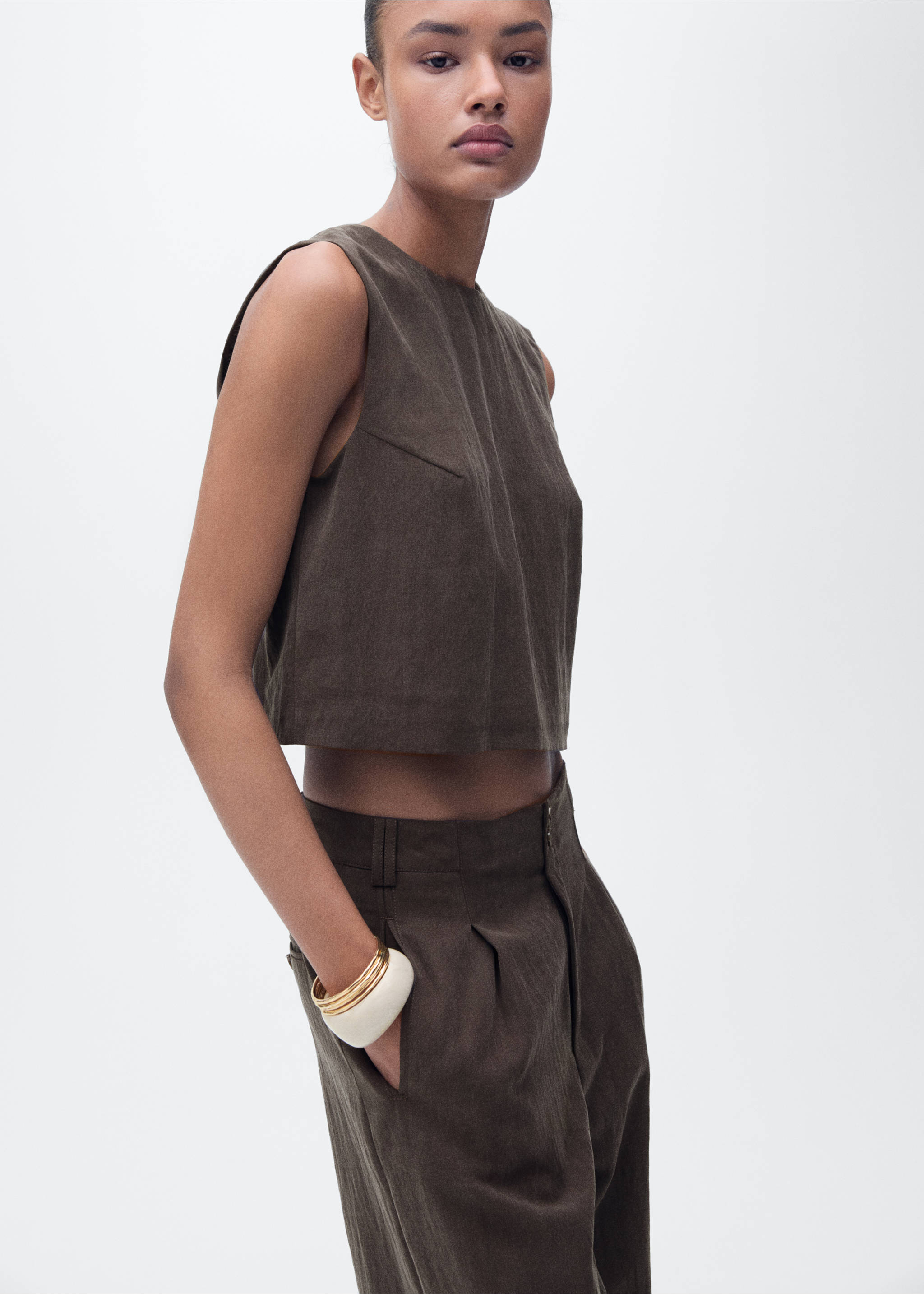 Lyocell top with buttons on the back - Medium plane, Brown. Ref: 87068263-00.