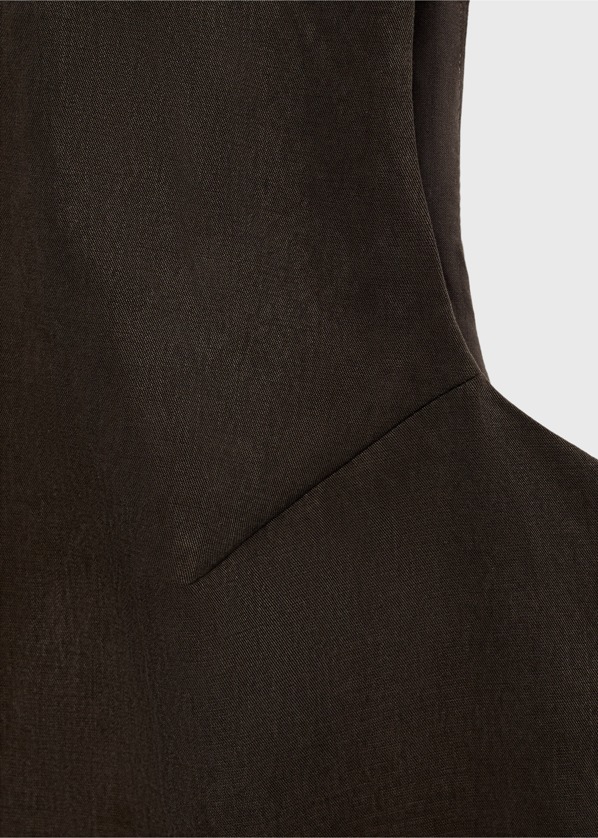 Lyocell top with buttons on the back - Details of the article 8, Brown. Ref: 87068263-00.