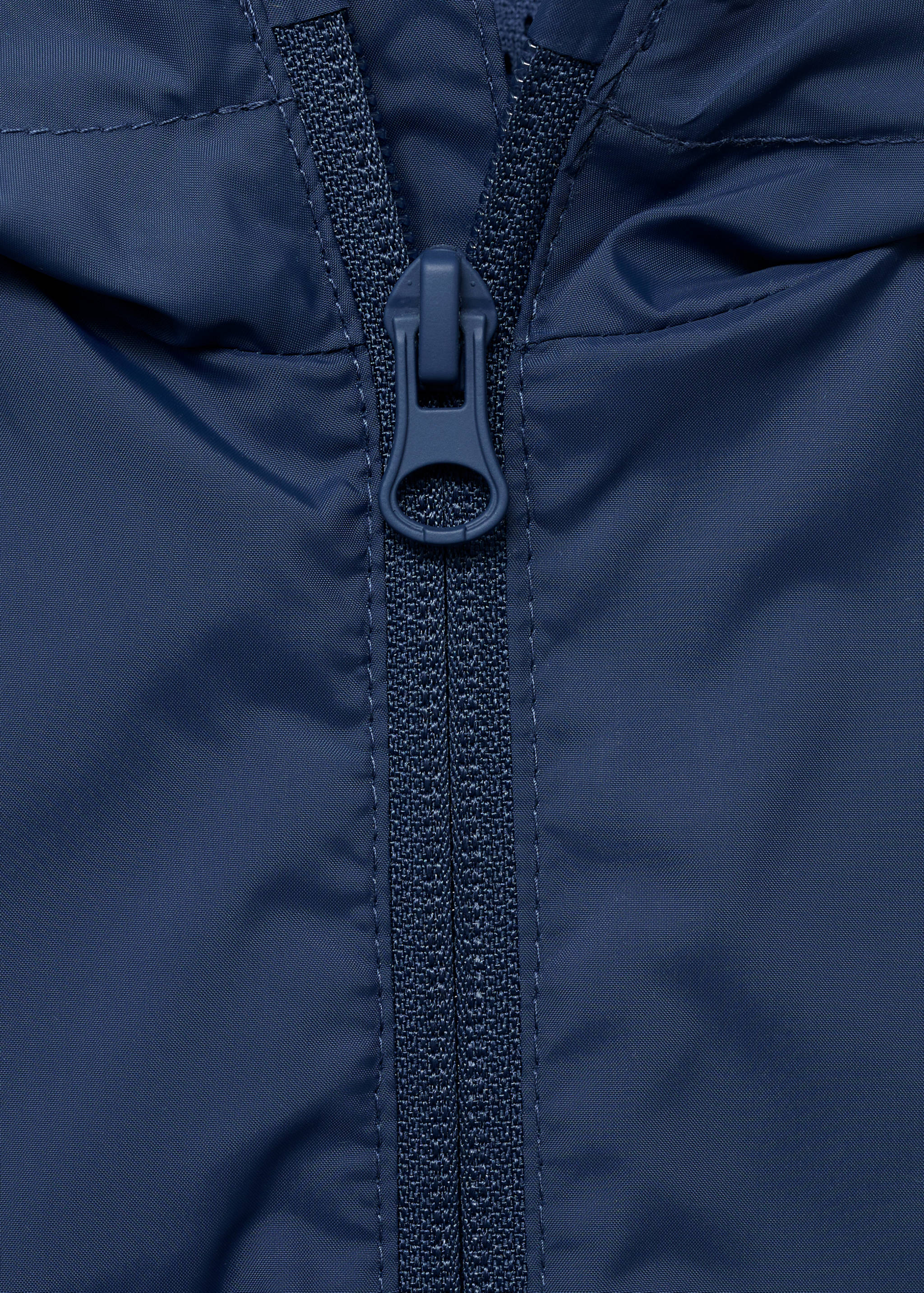 Parka impermeable capucha - Detalle del artículo 8