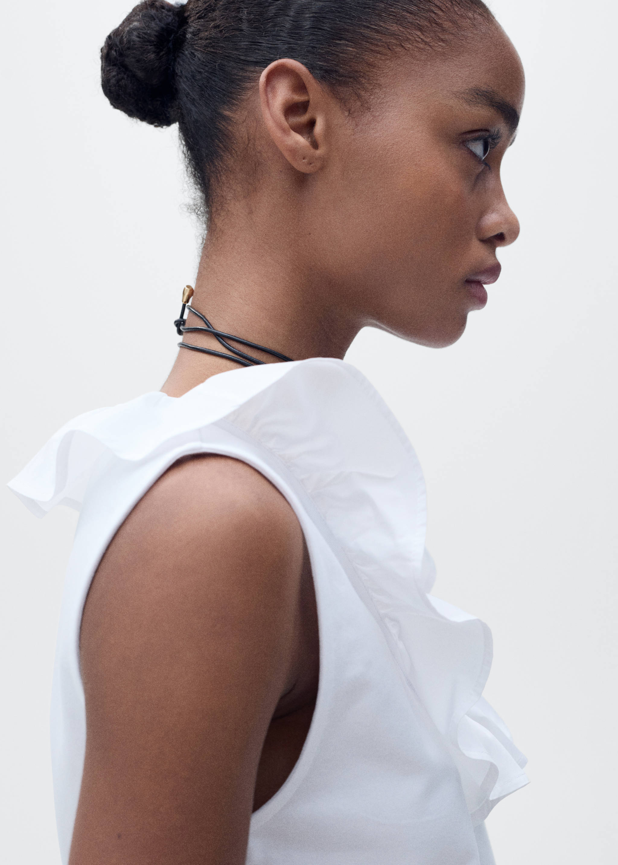 Cotton top with ruffles - Details of the article 1