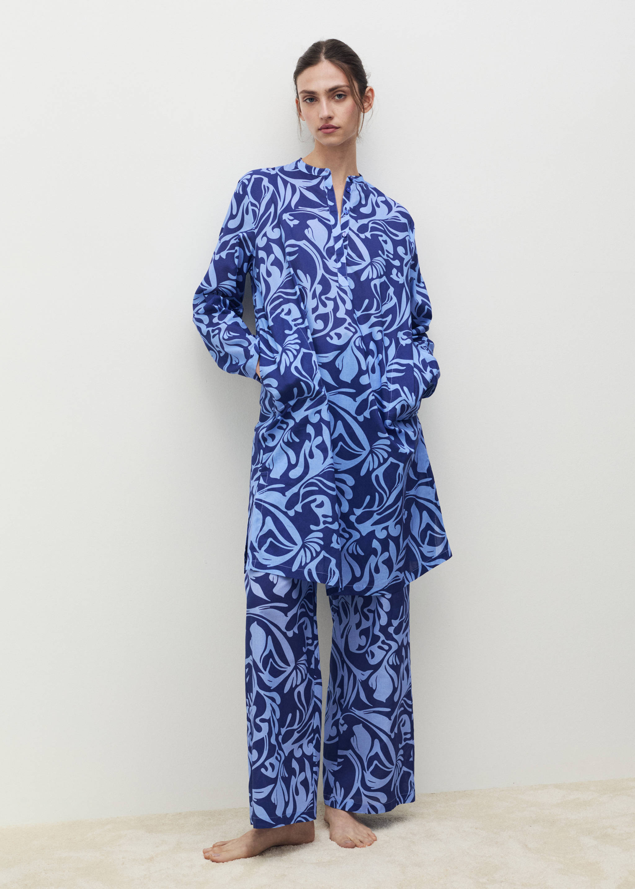 Cotton two-tone printed trousers - Details of the article 2