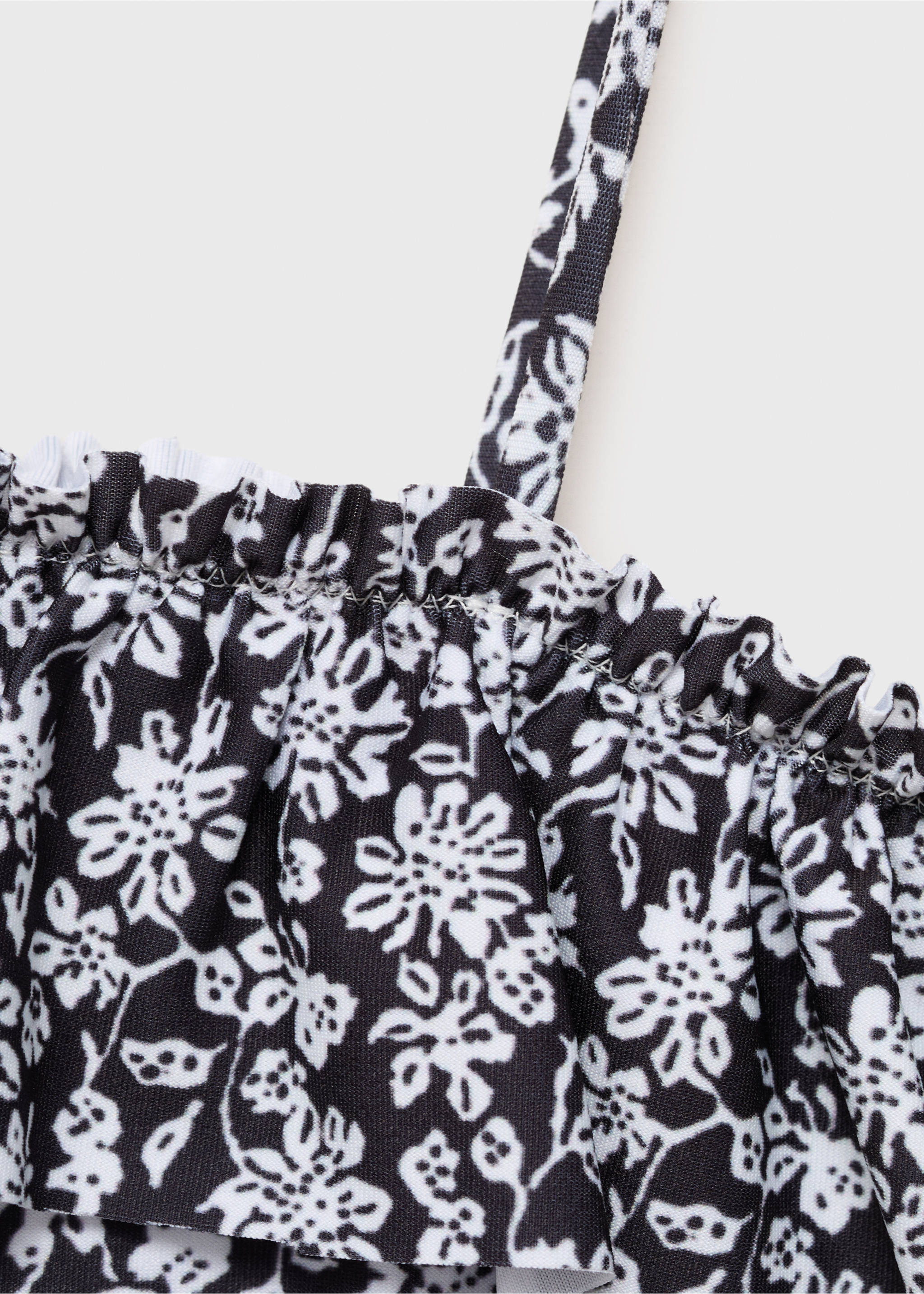 Floral print swimsuit - Details of the article 0, Black. Ref: 87068273-00.