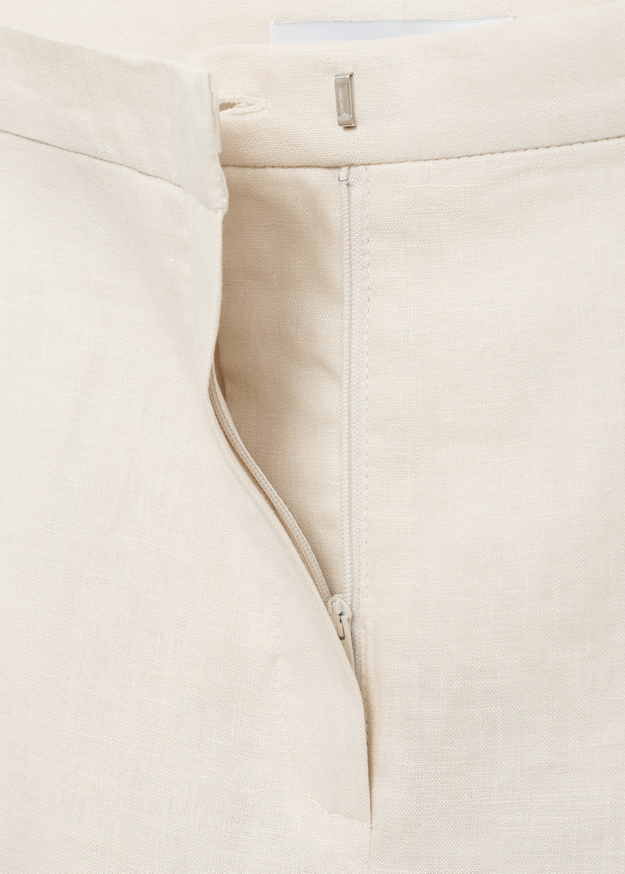 Straight-fit linen trousers with pleats - Details of the article 8