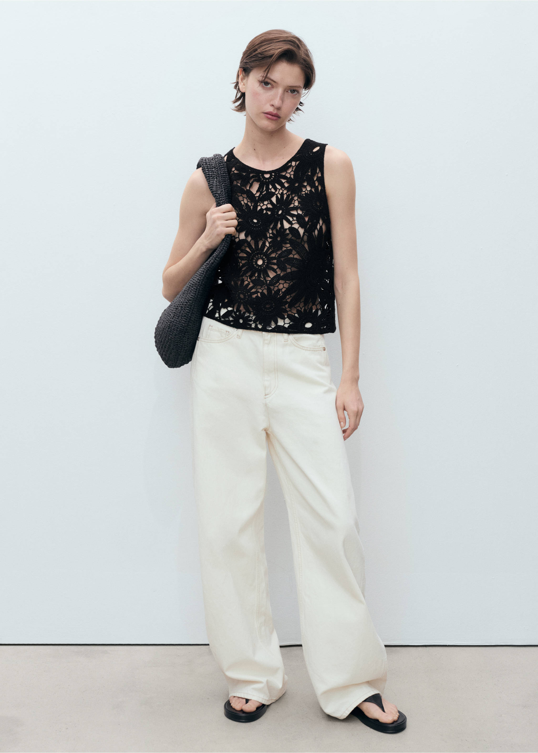 Crochet knitted top - General plane, Black. Ref: 87068642-00.