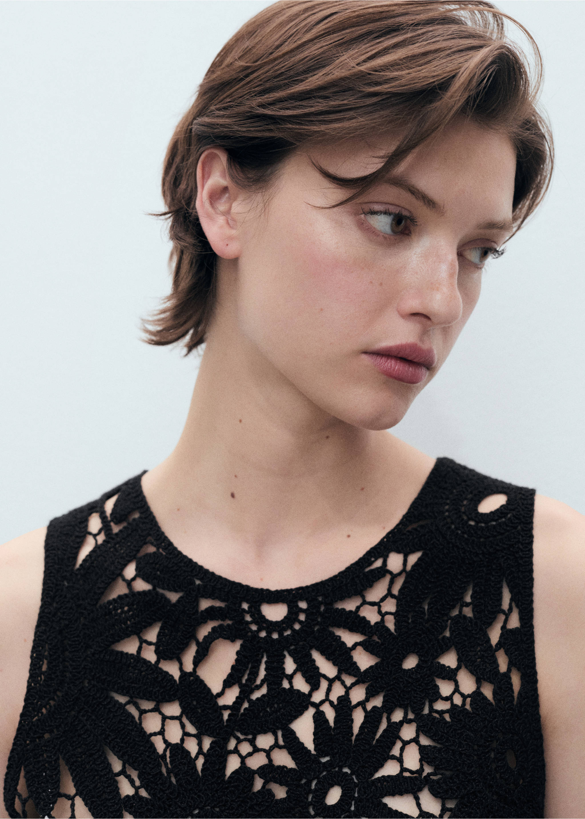 Crochet knitted top - Details of the article 1, Black. Ref: 87068642-00.