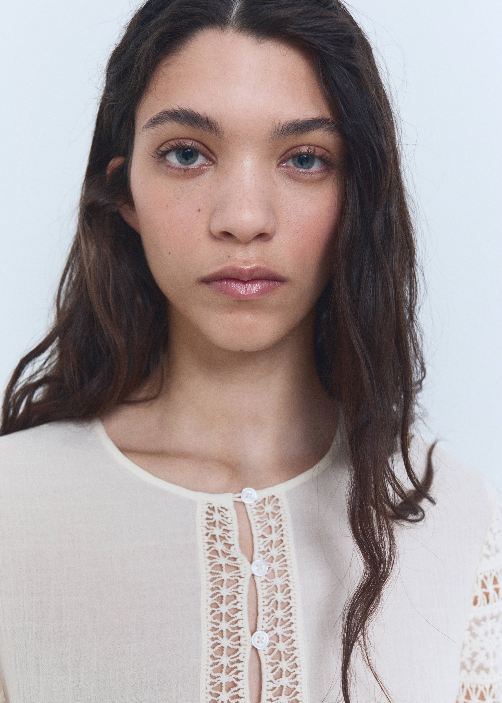 Embroidered cotton blouse with openwork details - Details of the article 1, Off White. Ref: 87068647-00.