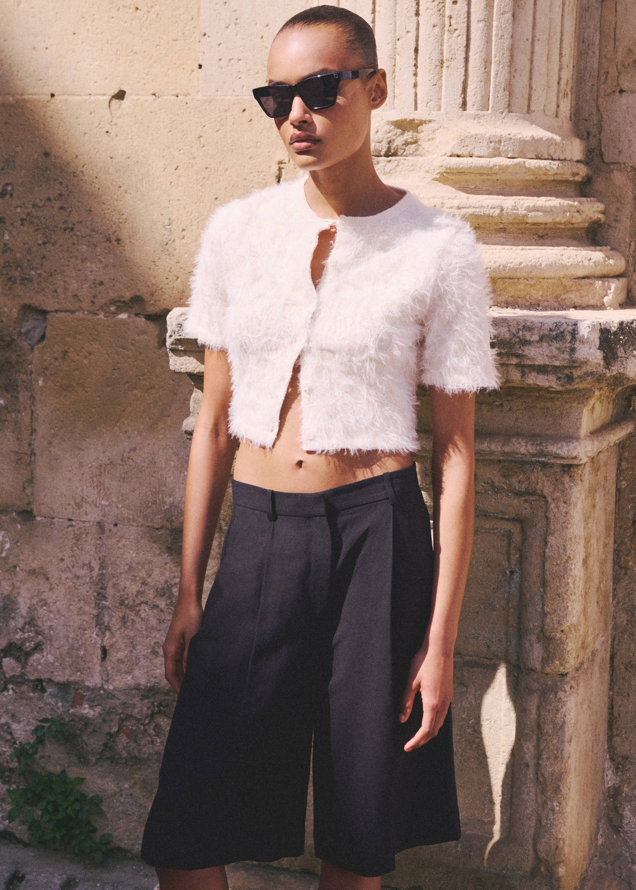 Knitted cropped cardigan - Details of the article 6