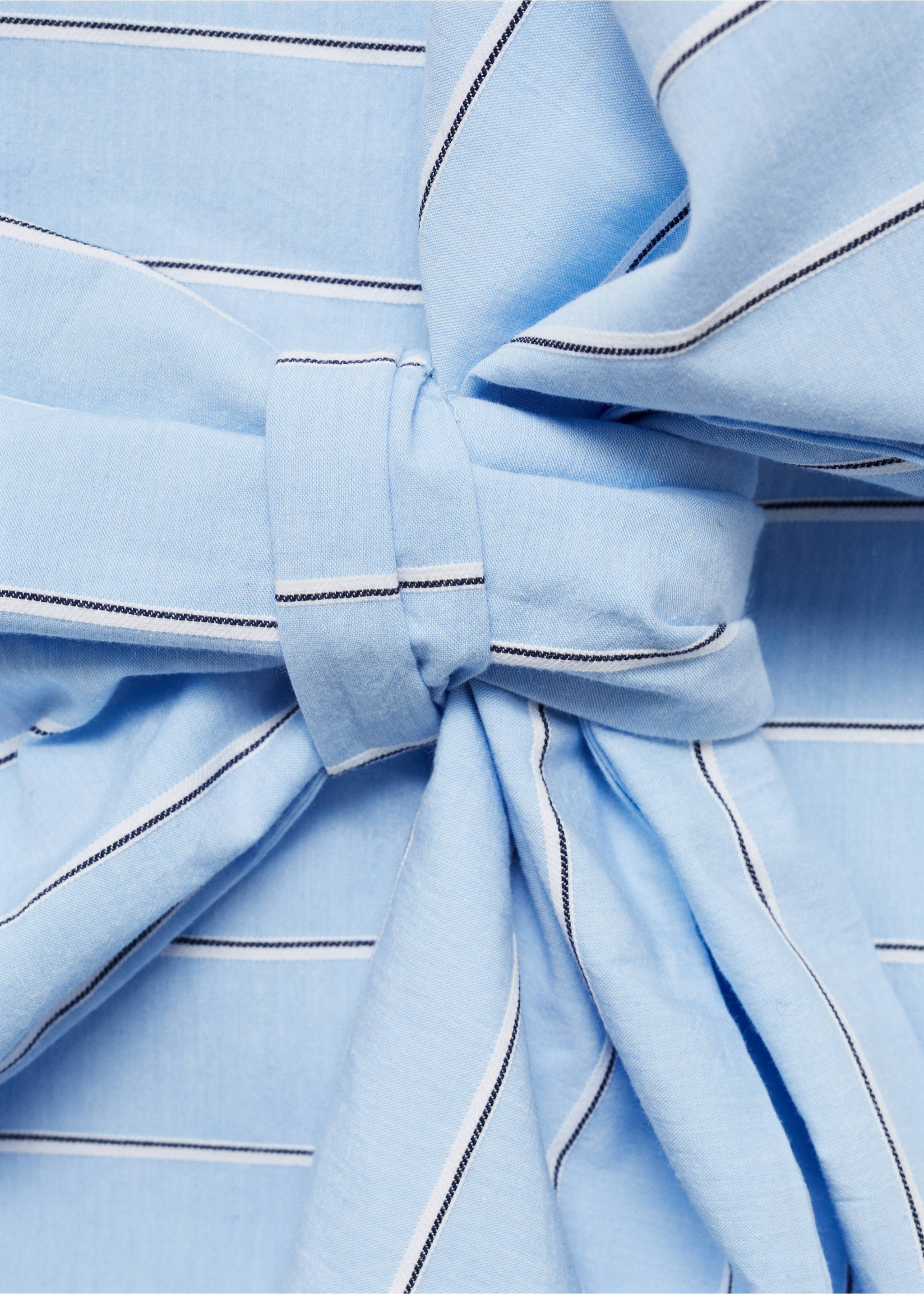 Jupe en coton rayée avec détail nœud - Détail de l'article 8, Bleu ciel. Ref: 87068652-00.