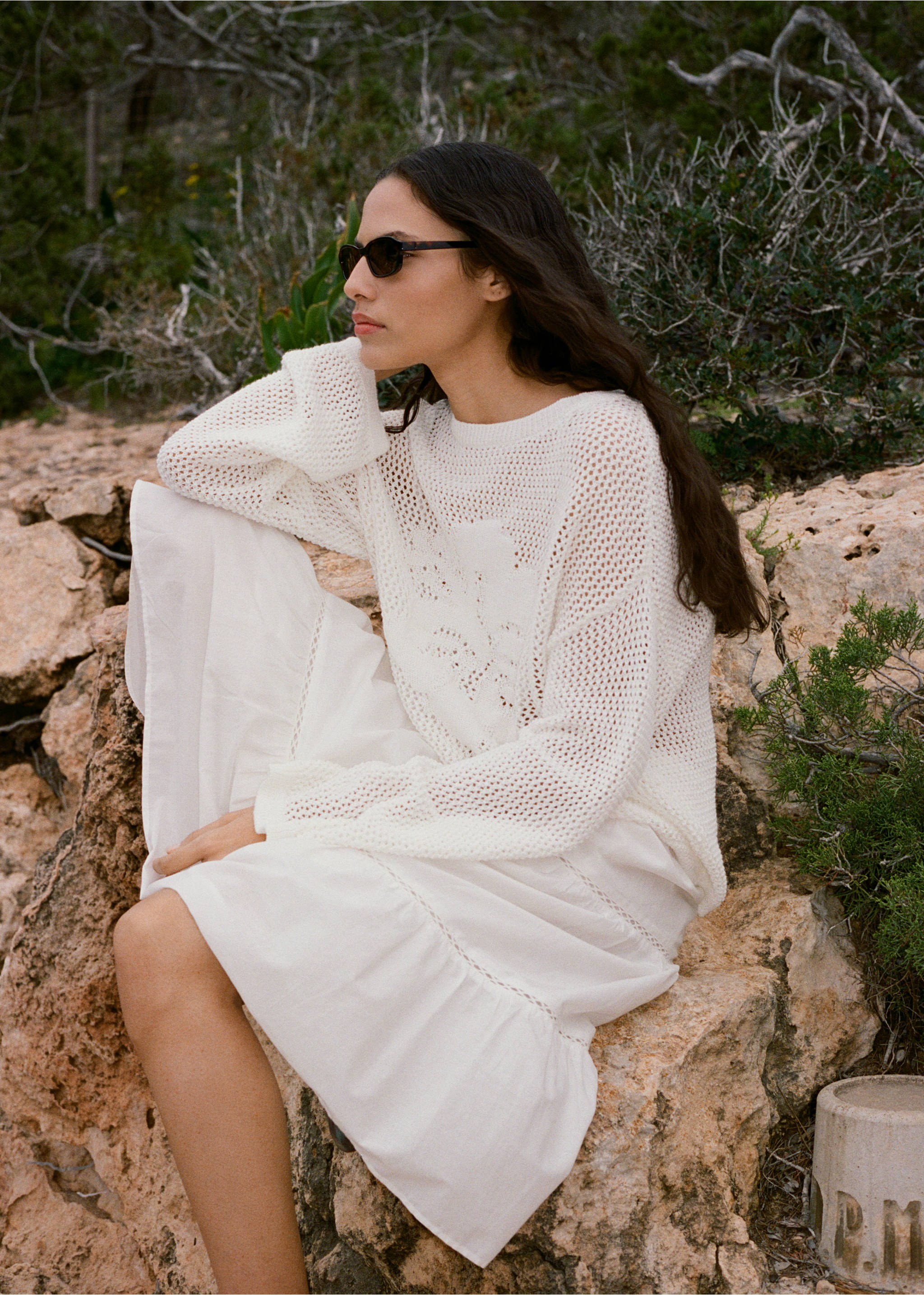 Flared midi skirt - Details of the article 2, White. Ref: 87069206-00.