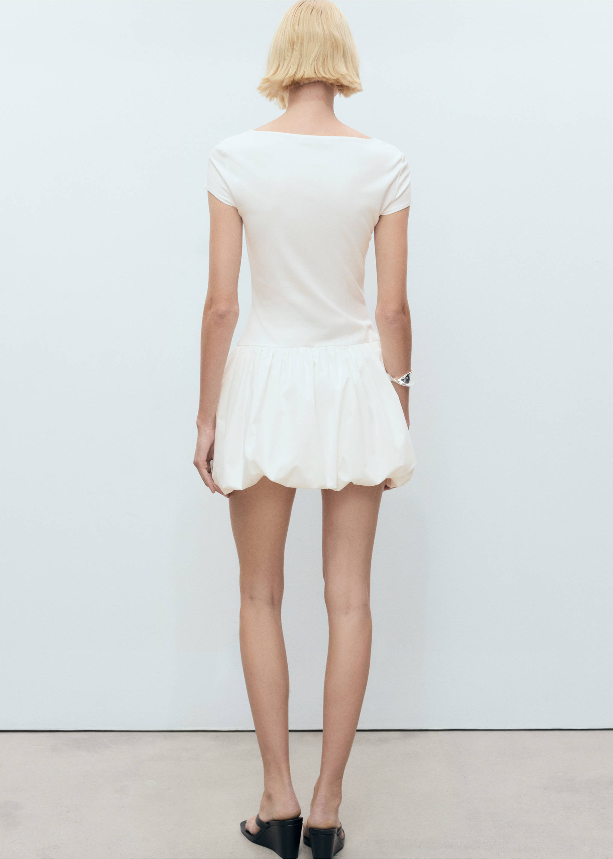 Robe combinée bas bouffant - Verso de l’article, Blanc. Ref: 87069208-00.