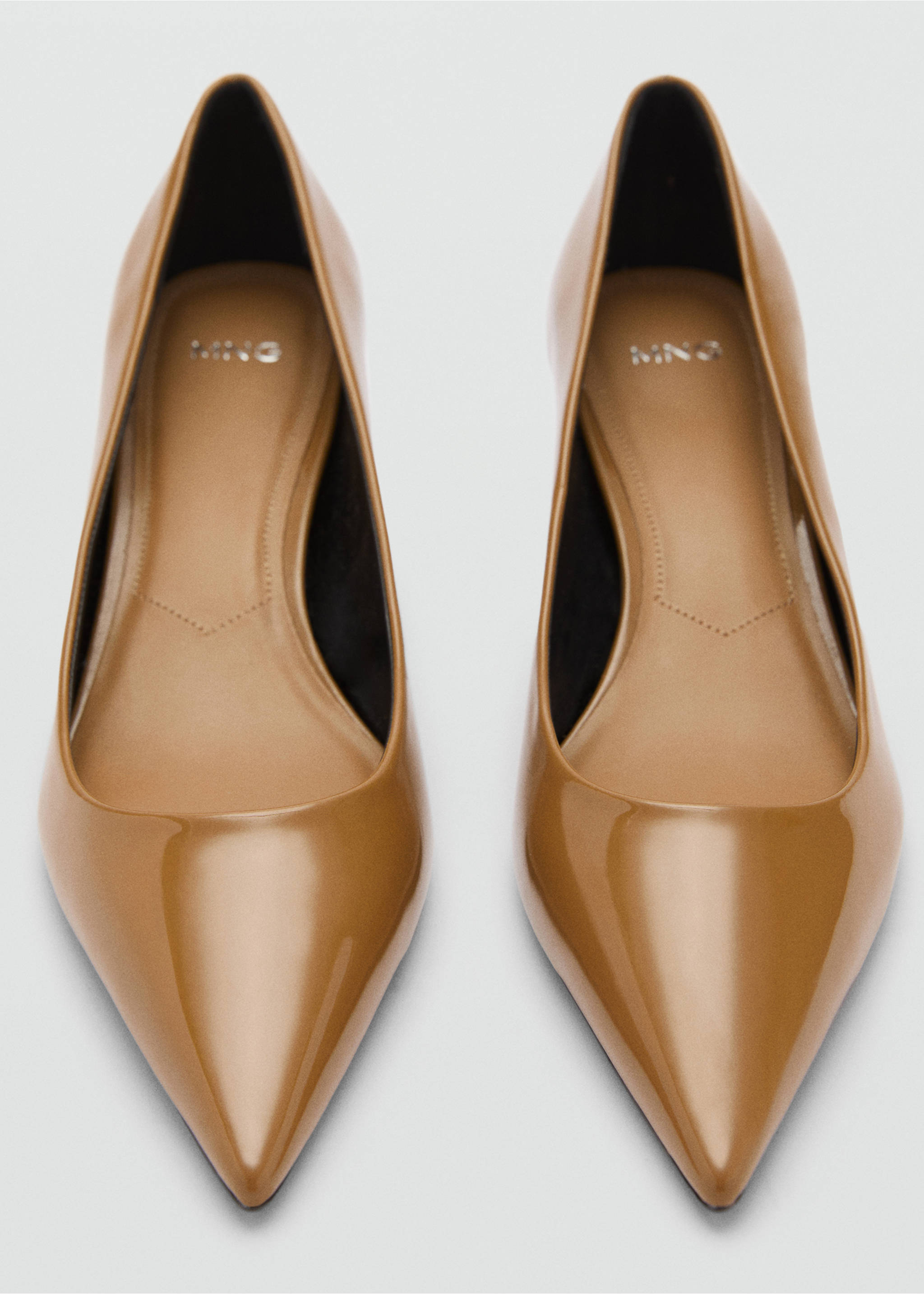 Kitten-heel patent leather shoes - Details of the article 2, Medium Brown. Ref: 87070309-00.