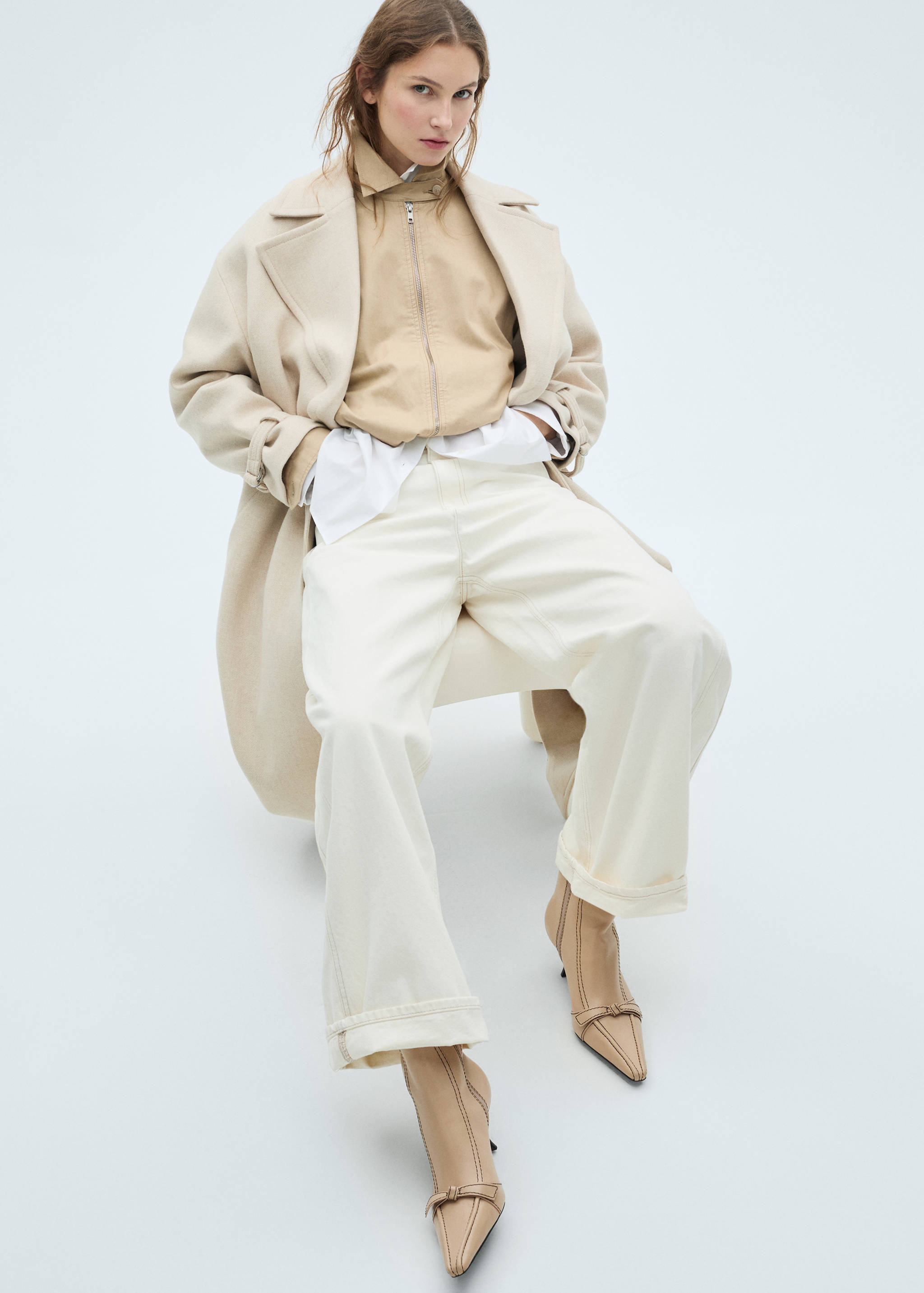 Leather boots with bow and decorative stitching - Details of the article 9