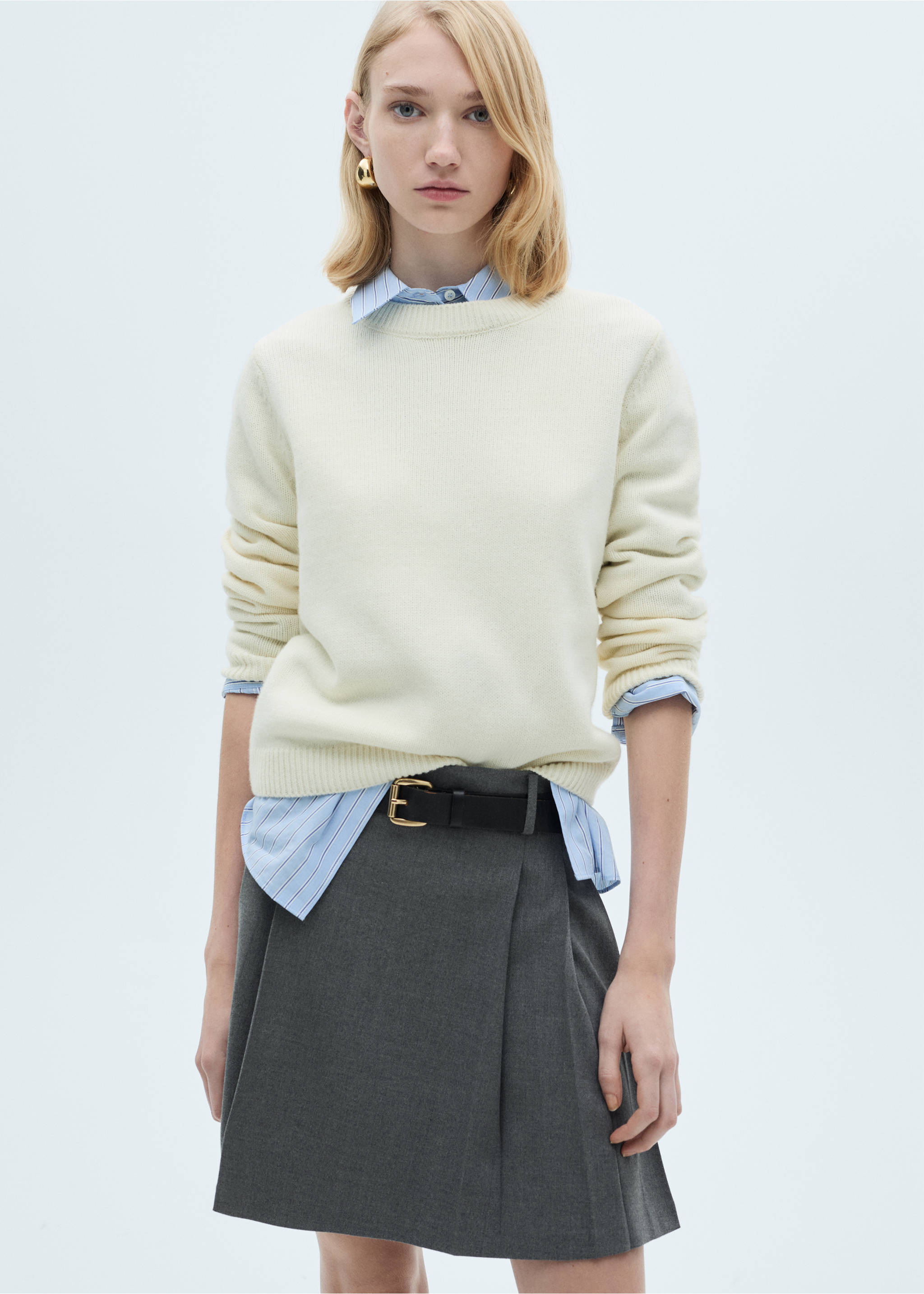 Minijupe plissée - Détail de l'article 1, Gris. Ref: 87070421-00.