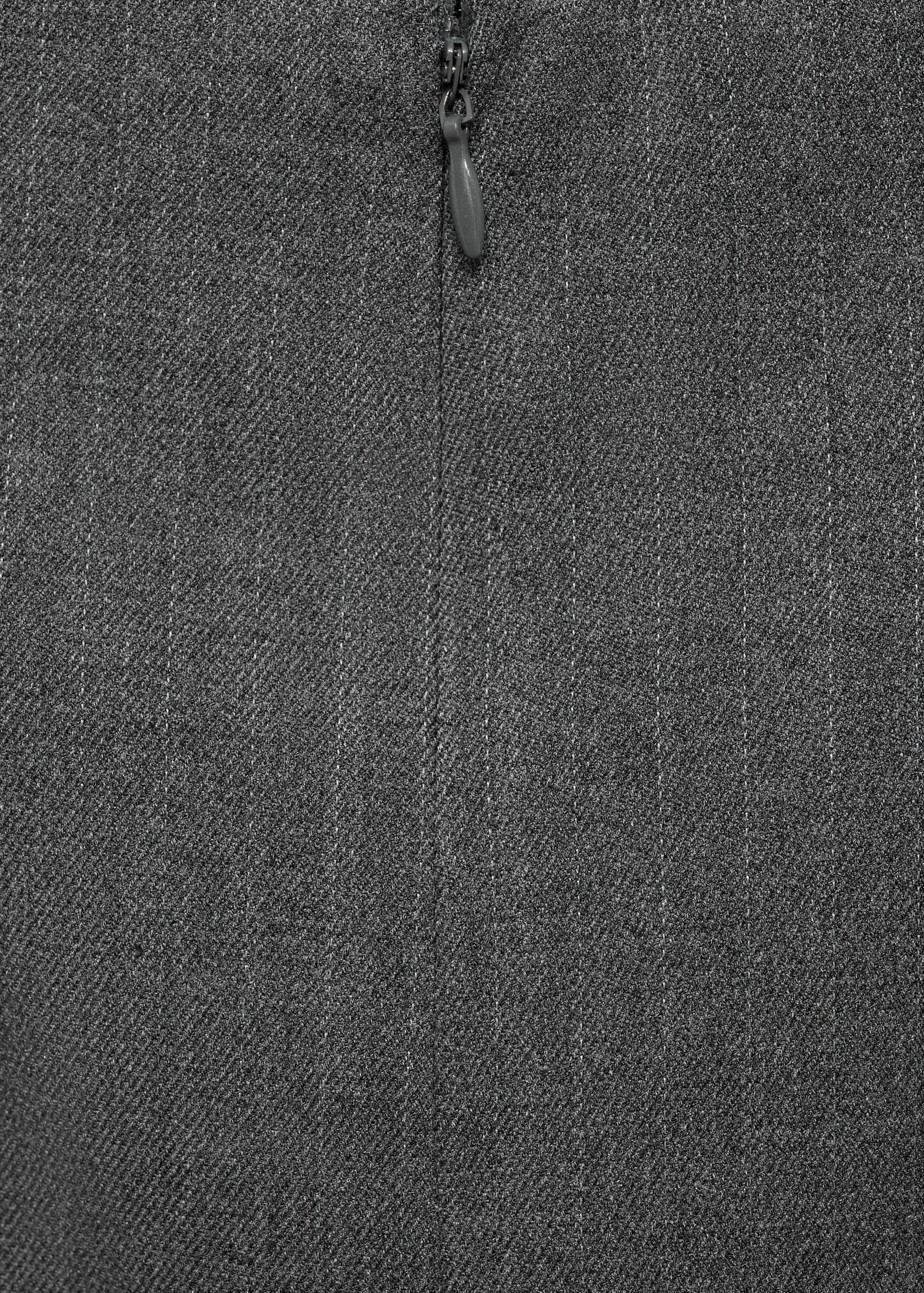 Minissaias de pregas - Pormenor do artigo 0