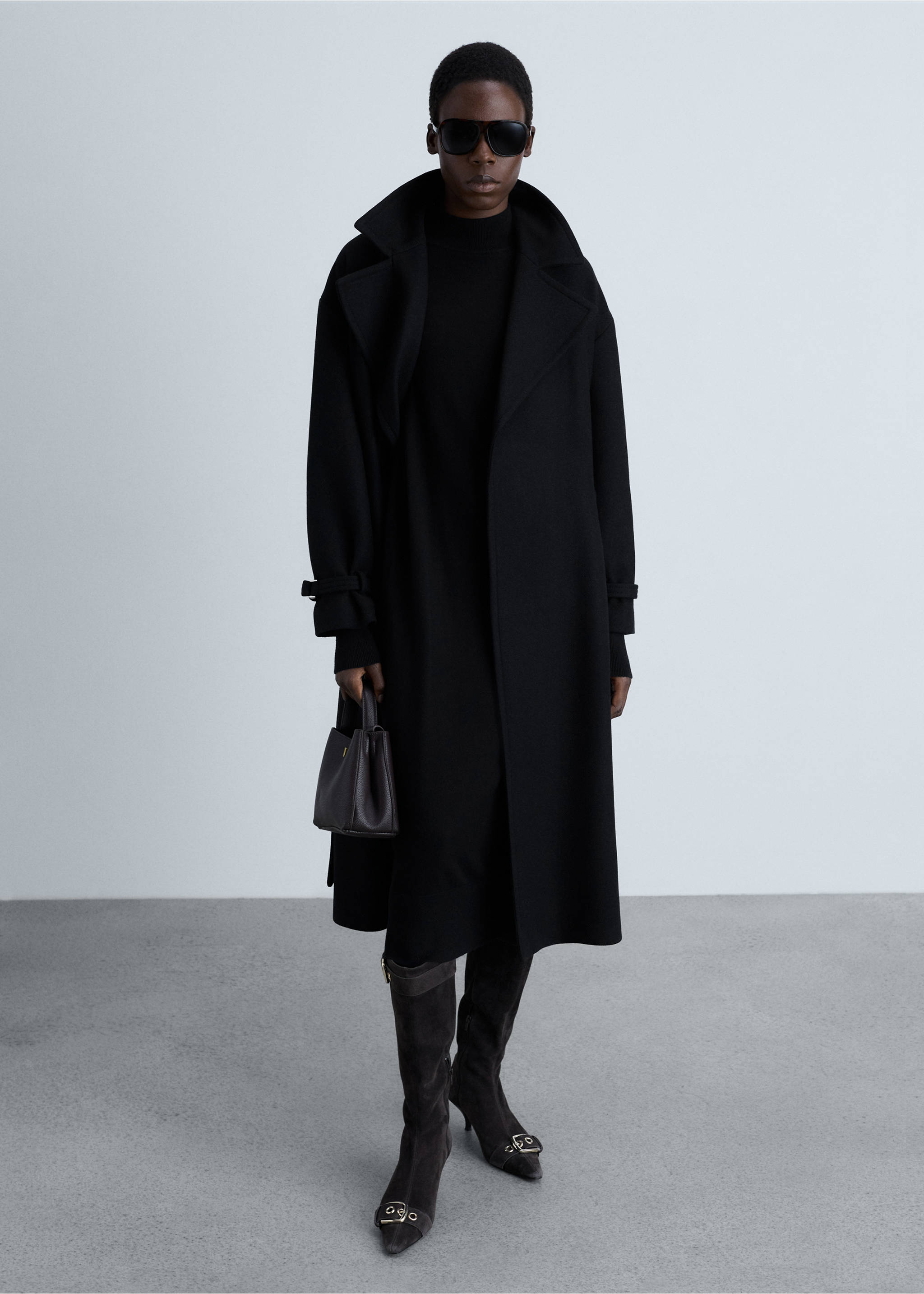 Perkins-neck knitted dress - General plane, Black. Ref: 87070425-00.