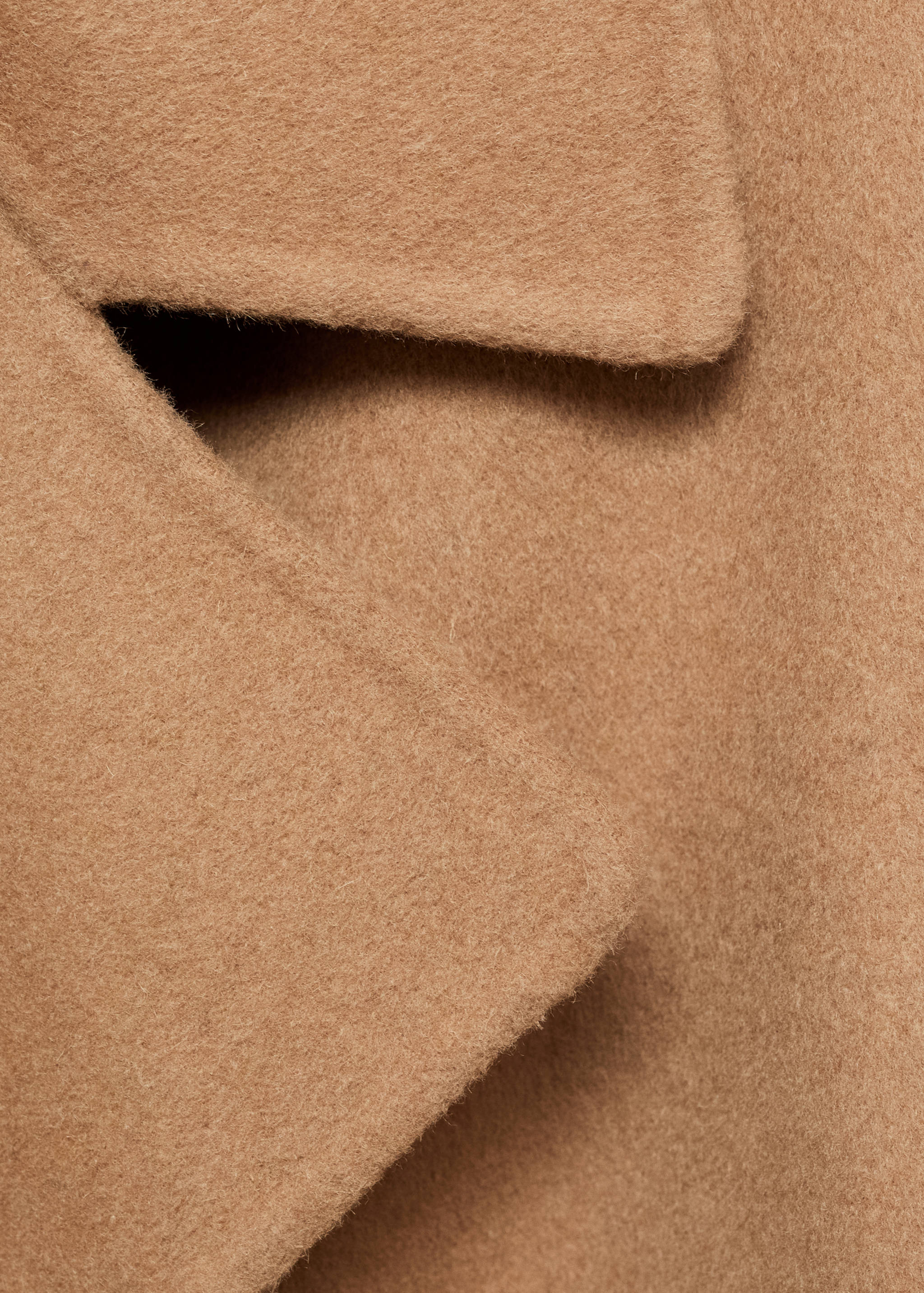 Manteau fait main avec ceinture - Détail de l'article 8