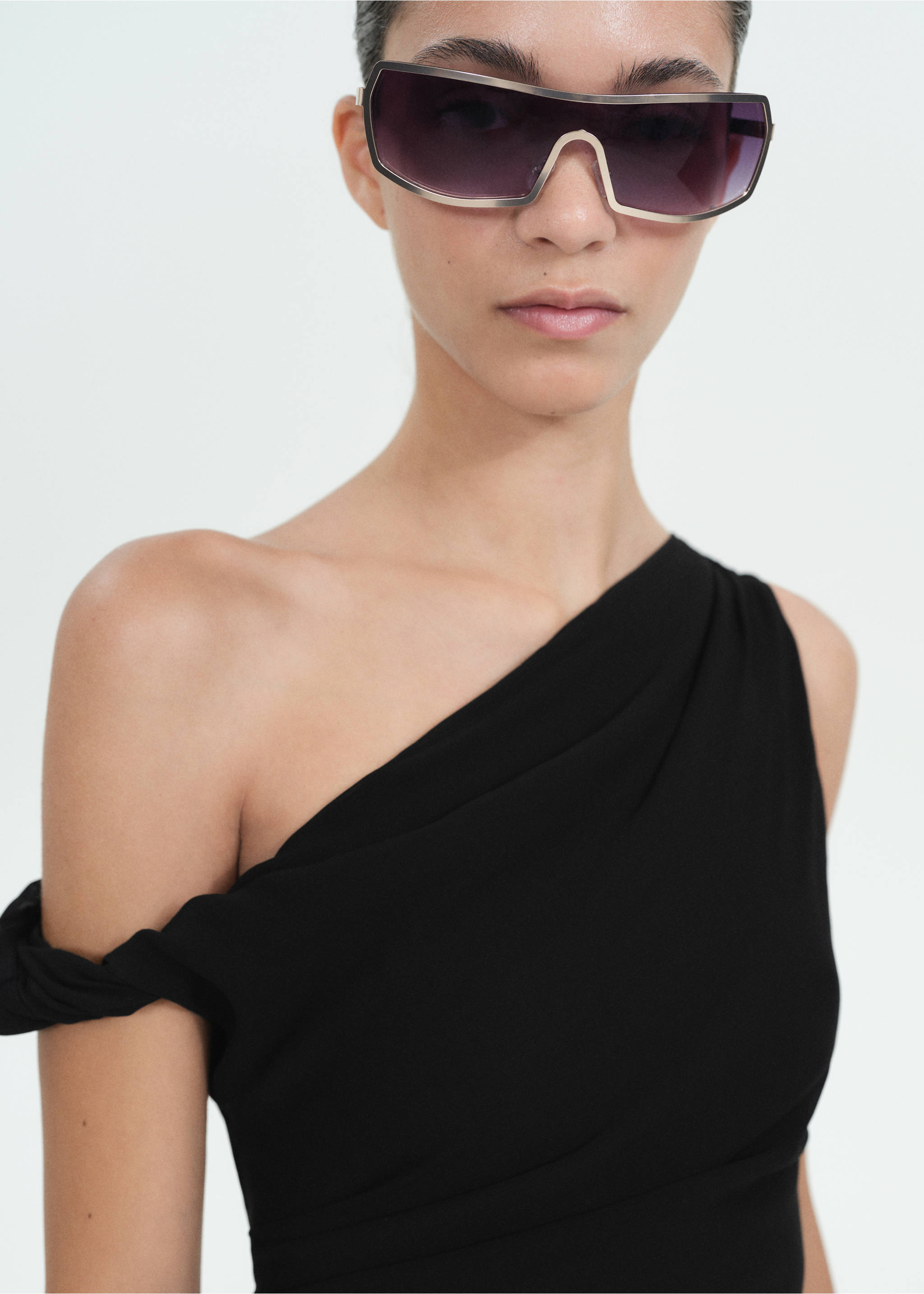 Screen style sunglasses - General plane, Gold. Ref: 87070441-00.