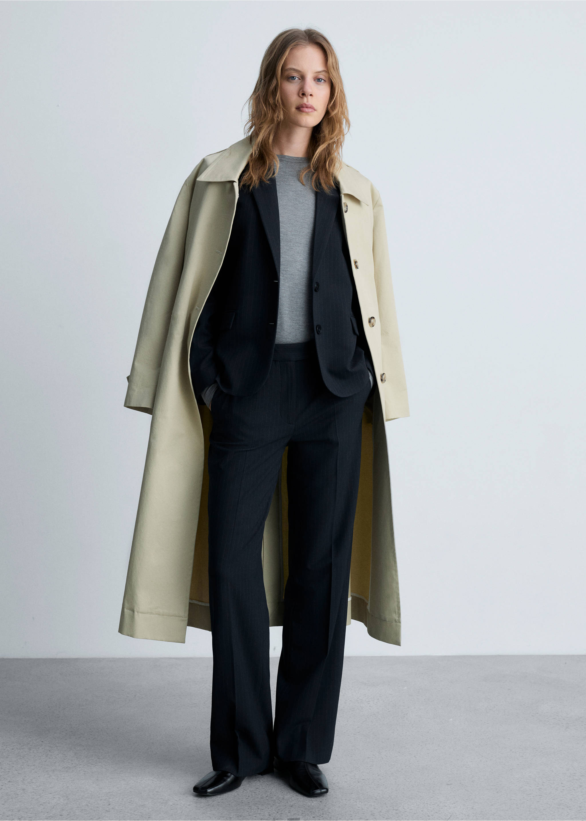 Anzughose mit Nadelstreifen - Allgemeine Ansicht, Dunkles Marineblau. Ref: 87070450-00.