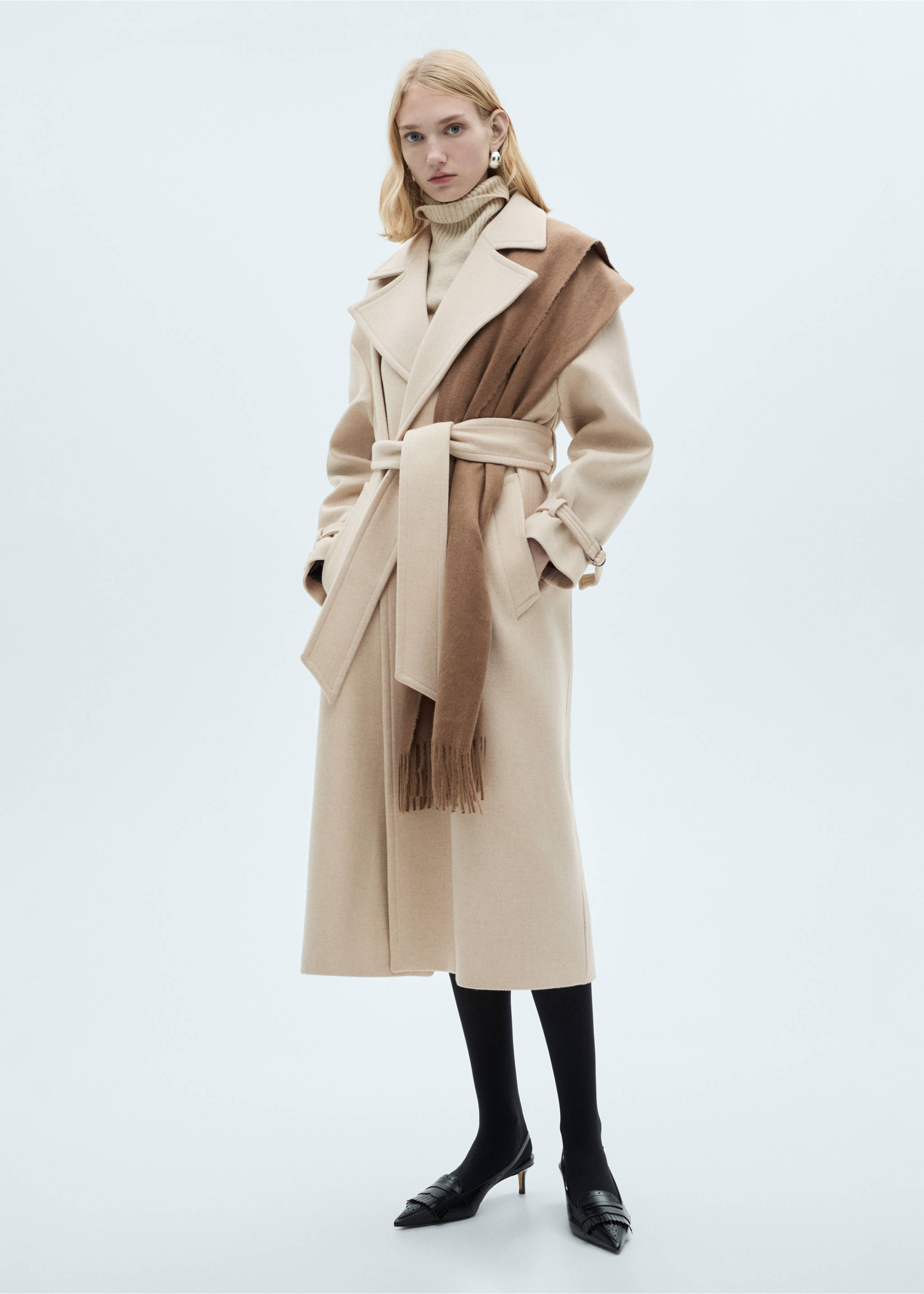 Manteco wool coat with oversized lapels - General plane, Light/Pastel Grey. Ref: 87070453-00.