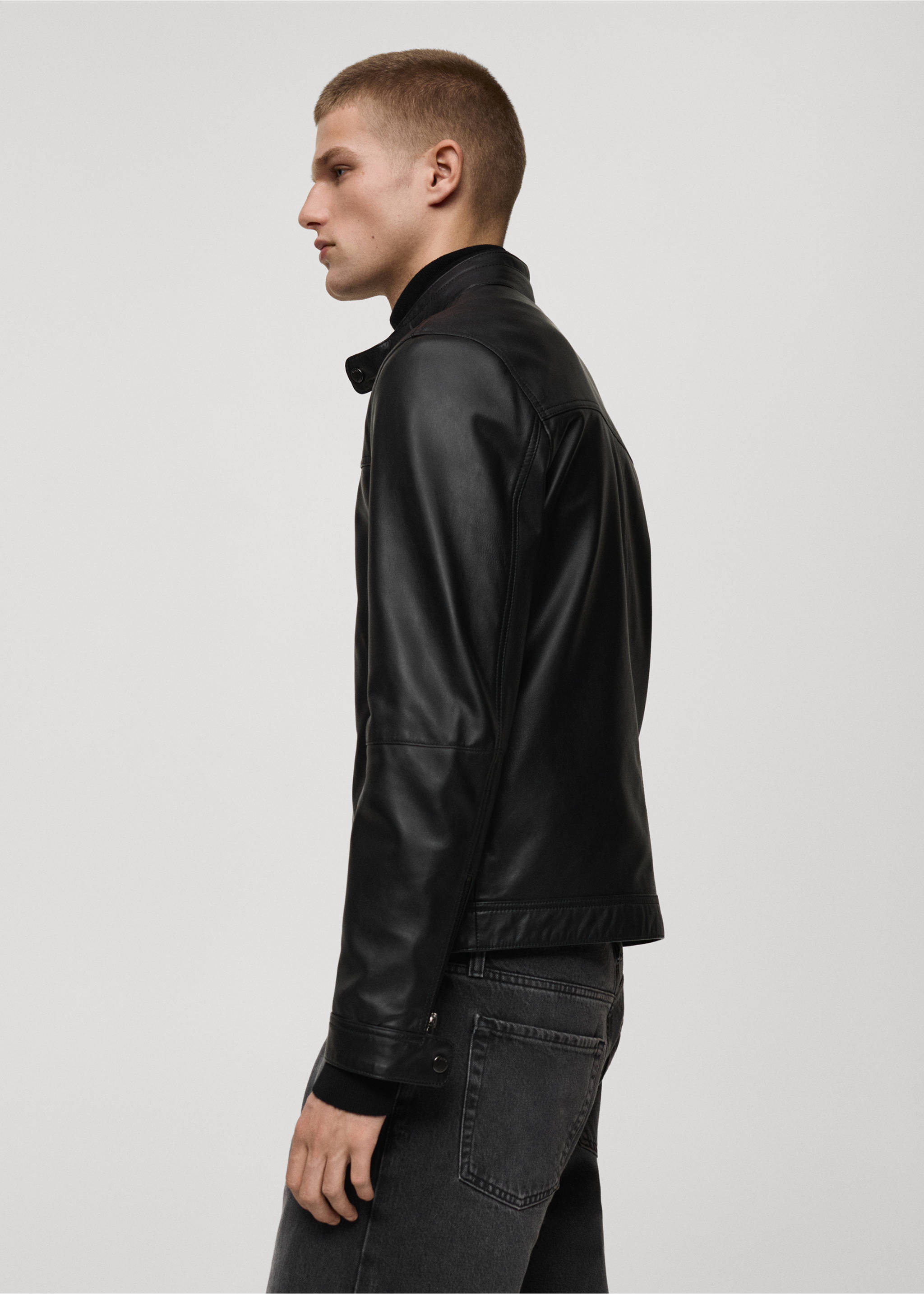 Blouson biker cuir nappa - Détail de l'article 2, Noir. Ref: 87070575-00.