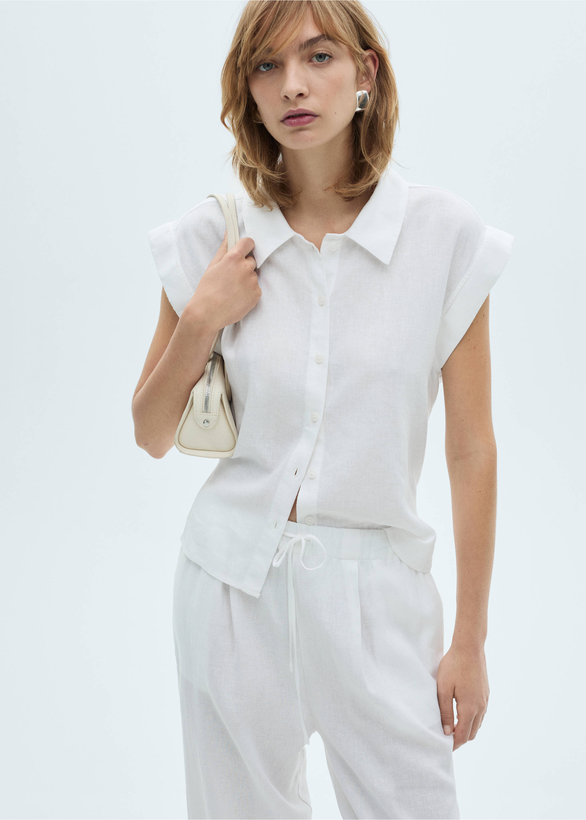 Calças fluídas de linho - Plano médio, Branco. Ref: 87070590-00.