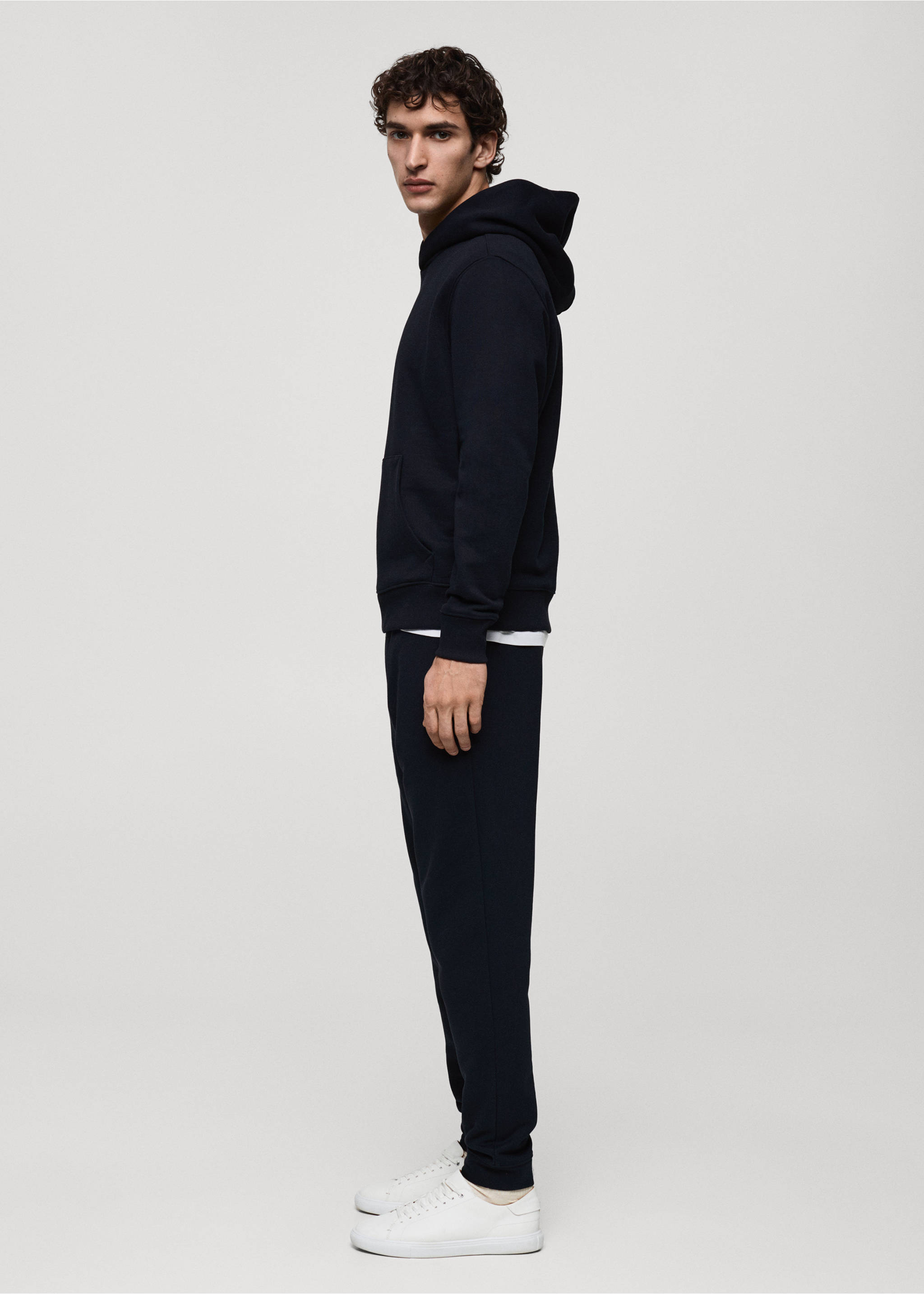 Brushed joggers with elastic waistband - Details of the article 2, Dark Navy. Ref: 87070600-00.
