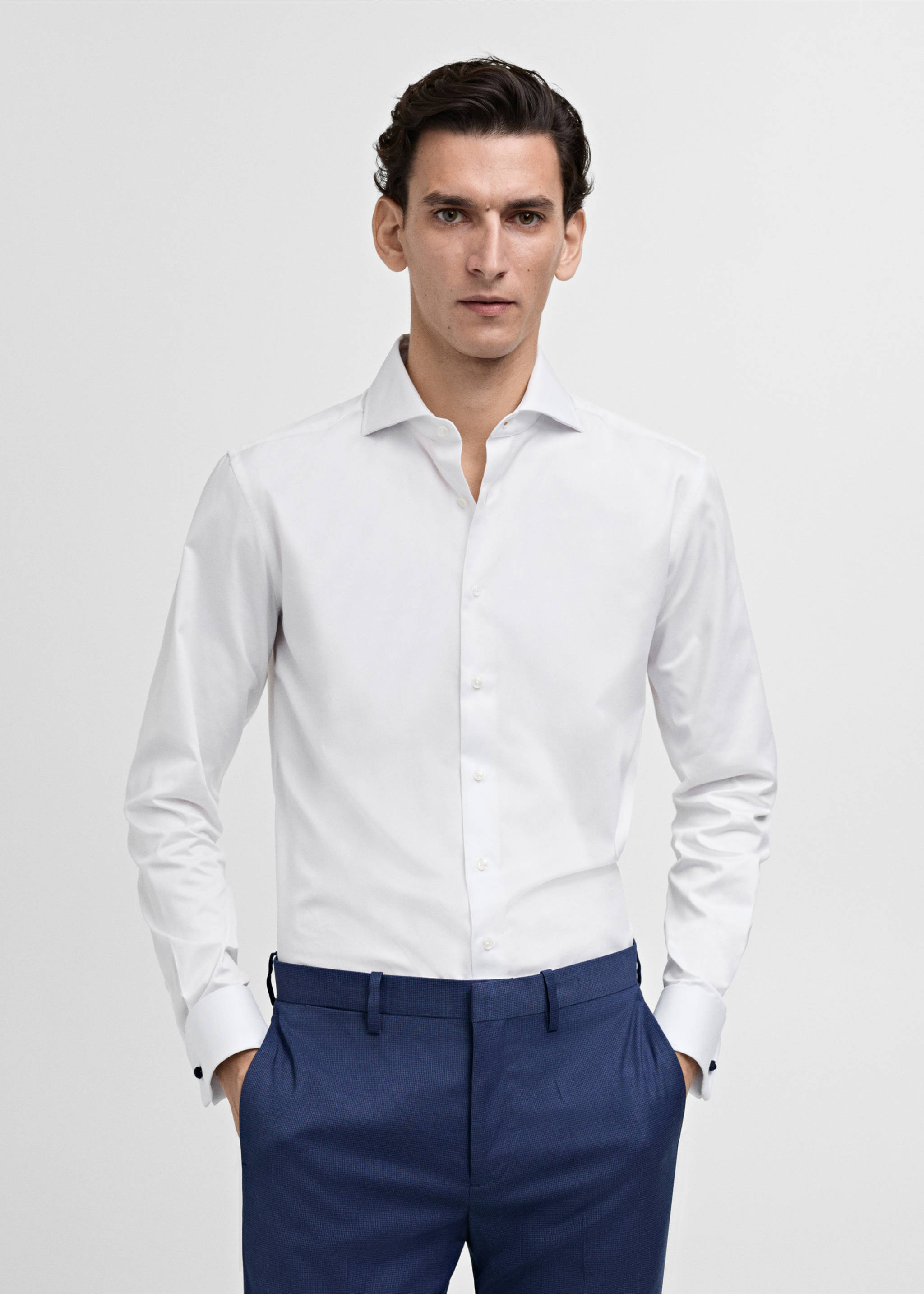 Camisa gemelos traje slim fit tejido twill - Plano medio, Blanco. Ref: 87070607-00.