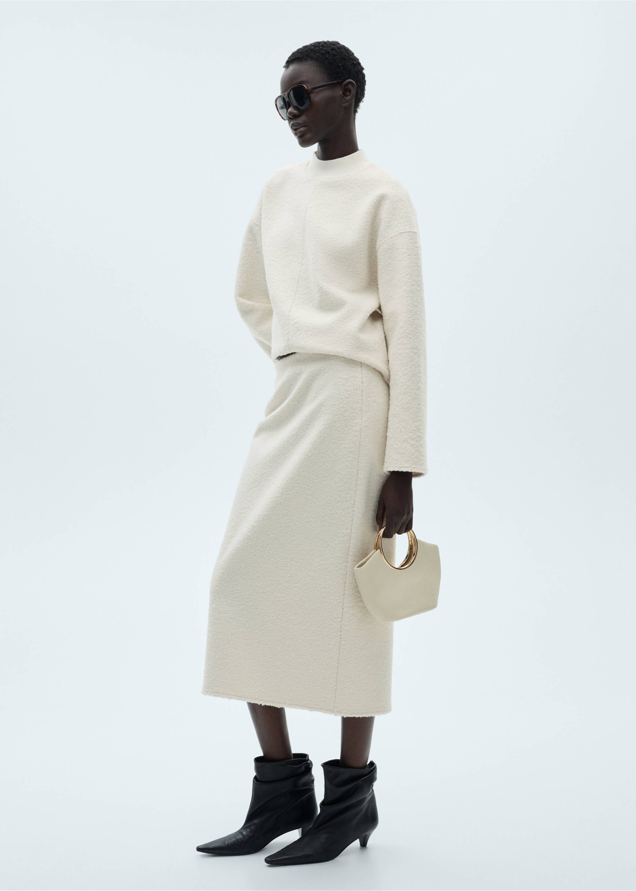 Jupe midi tissu bouclette - Plan général, Écru. Ref: 87070611-00.