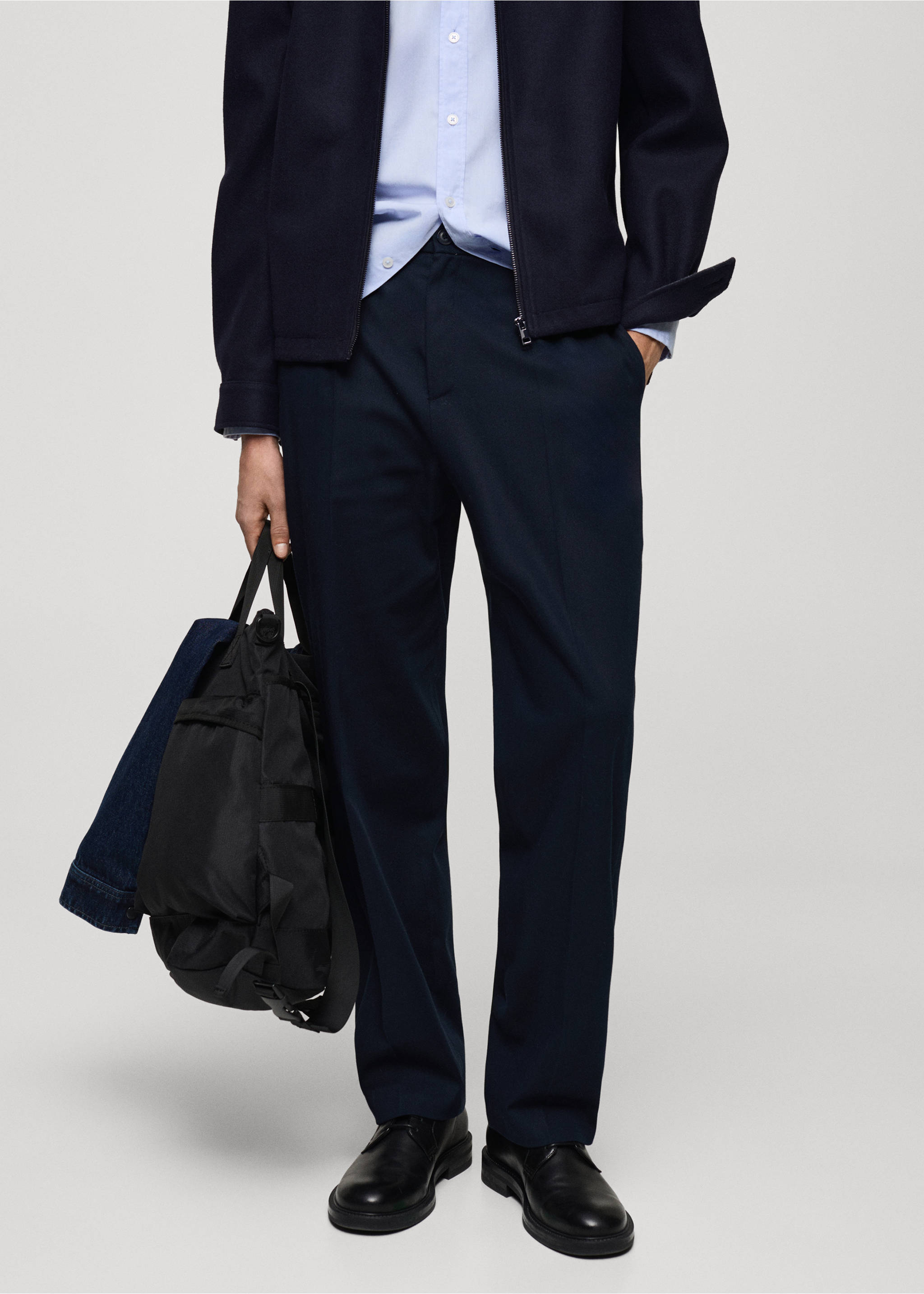 Straight Fit-Bundfaltenhose - Mittlere Ansicht, Dunkles Marineblau. Ref: 87070616-00.