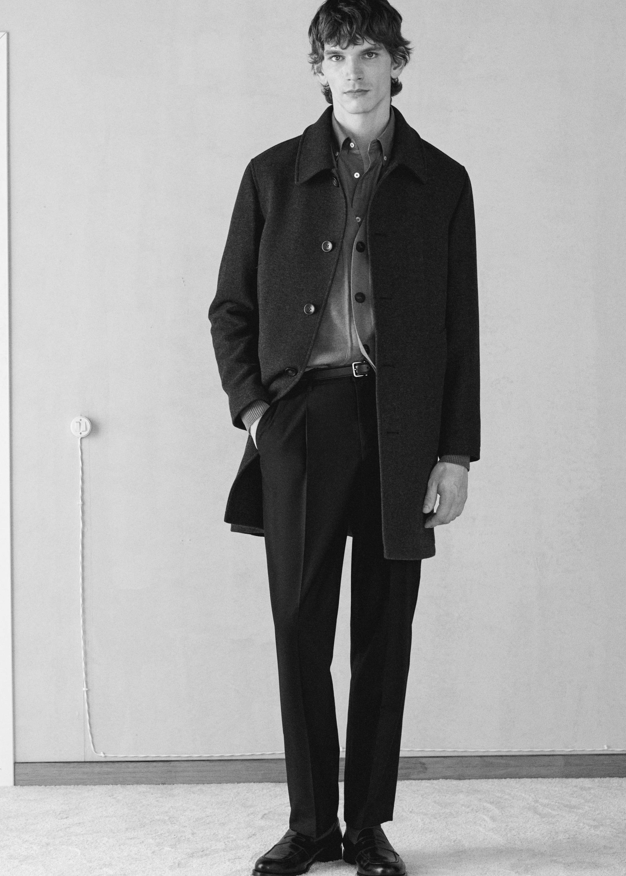 Straight Fit-Bundfaltenhose - Detail des Artikels 5, Dunkles Marineblau. Ref: 87070616-00.