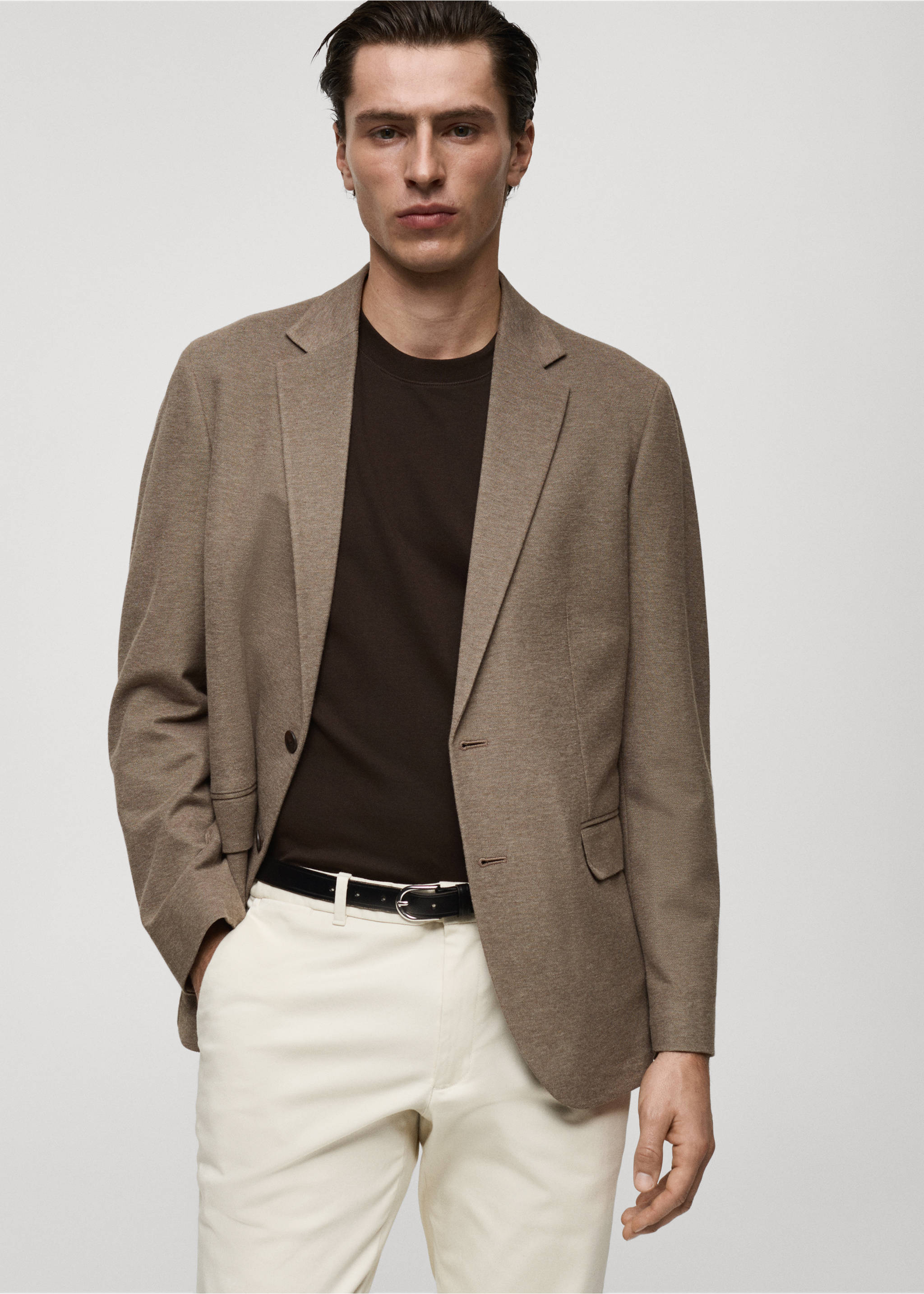 Verner slim fit bomullskavaj - Bild av mittparti, Mellanbrun. Ref: 87070628-00.